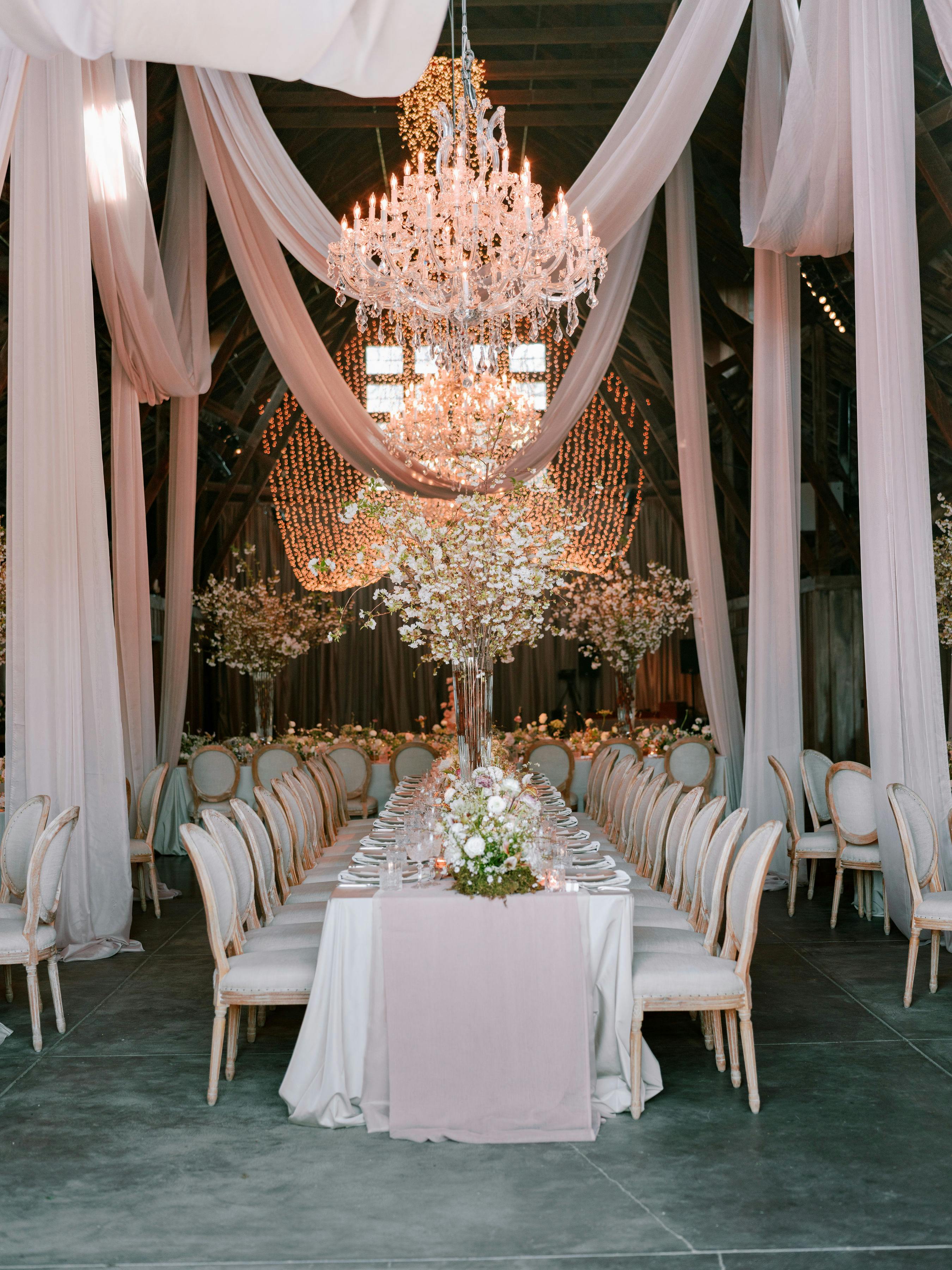 Featured photo from Lumi Accents