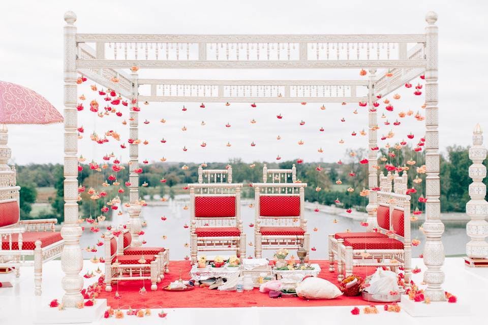 Featured photo from St. Louis Wedding Consultants