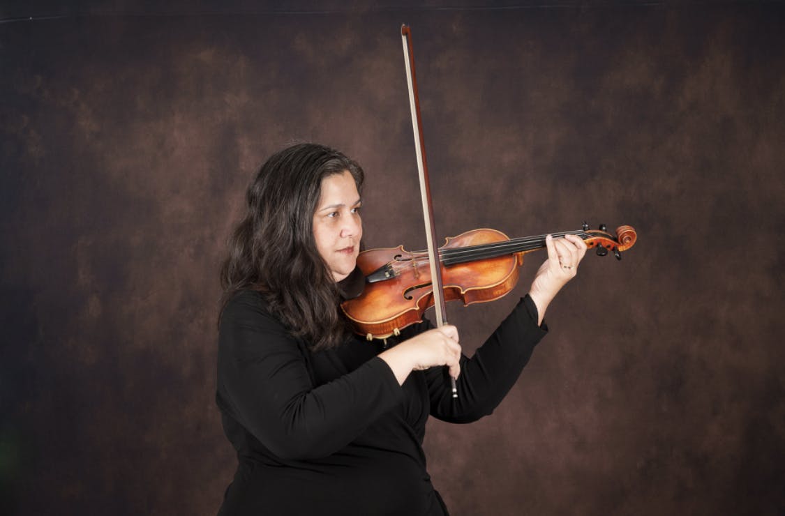Featured photo from Jennifer Louie Violin & Musicians