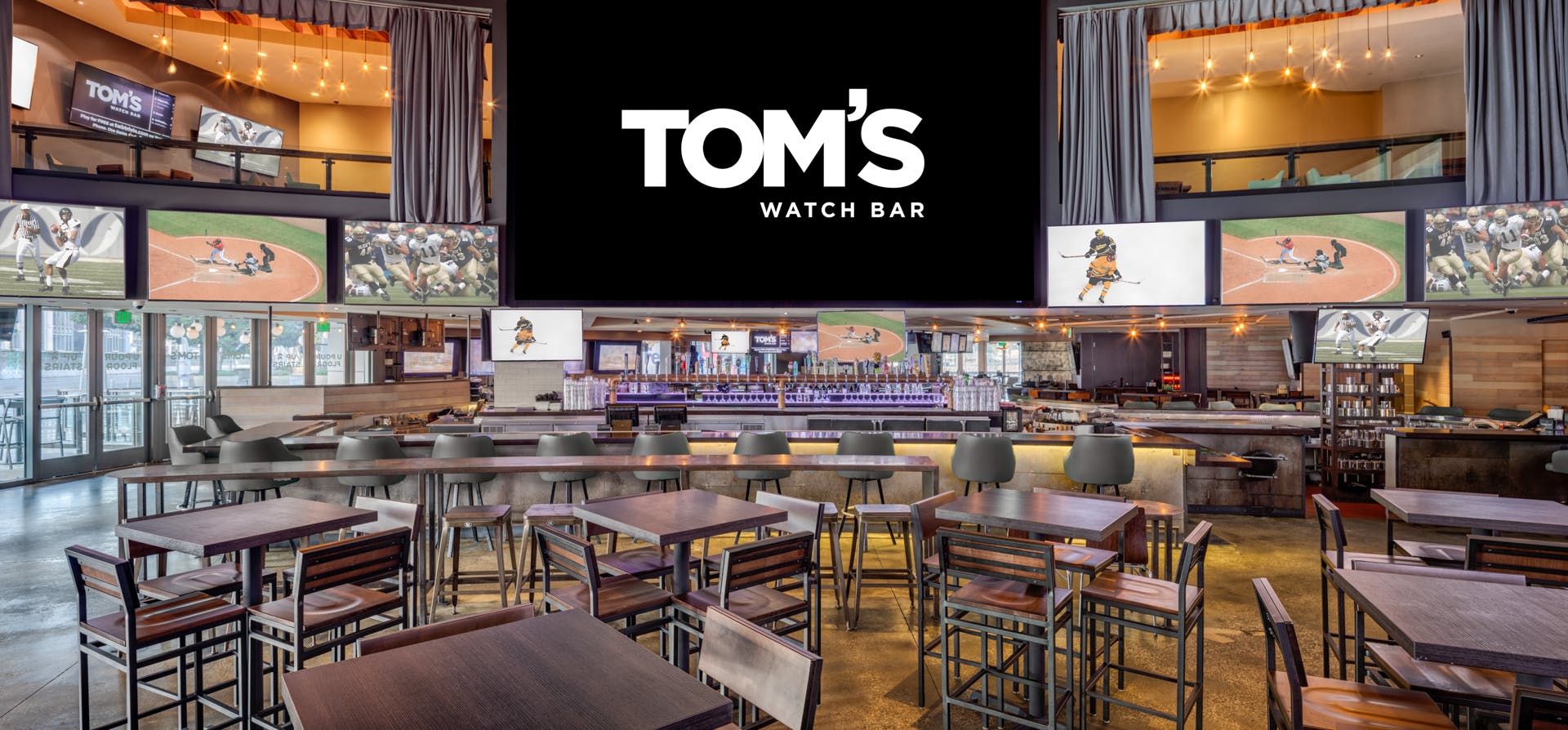 Featured photo from Tom's Watch Bar