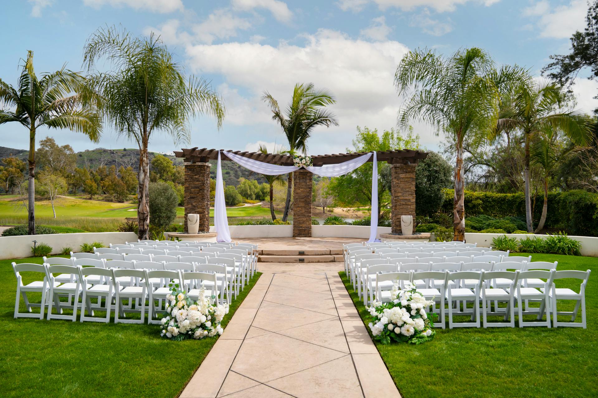Featured photo from Fallbrook Estate by Wedgewood Weddings