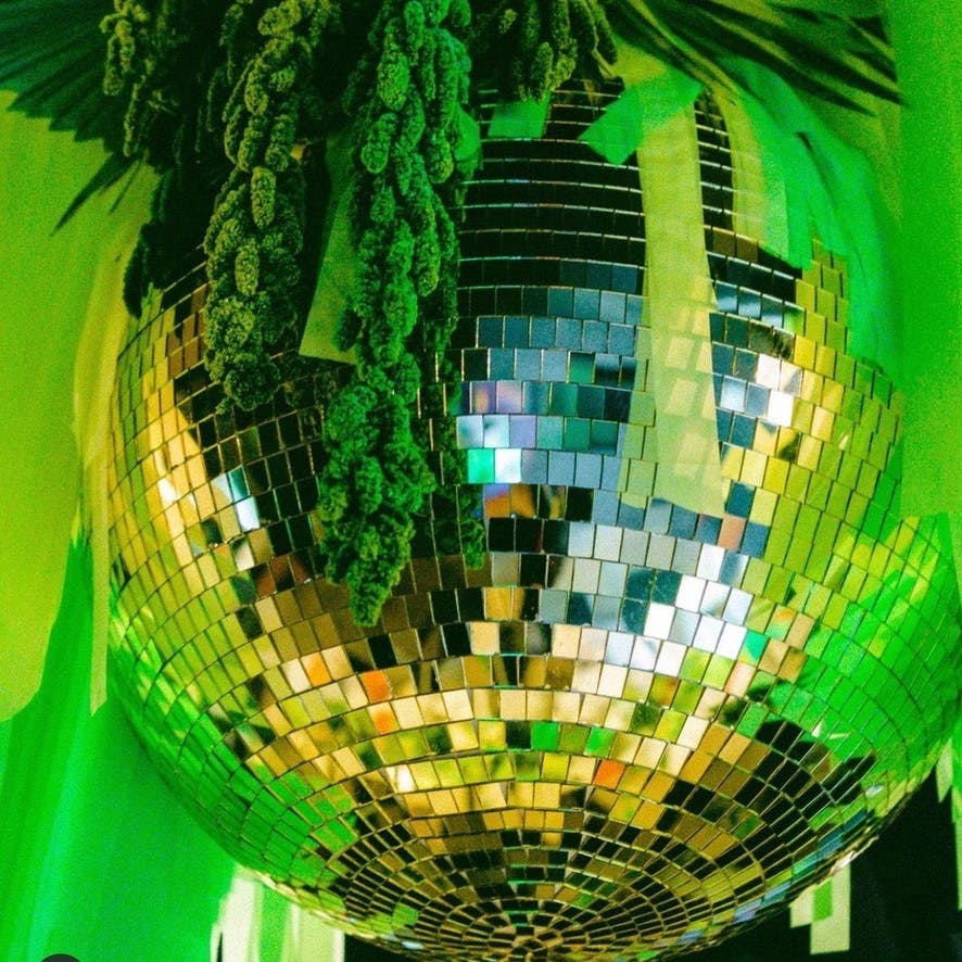 Featured photo from a little party co
