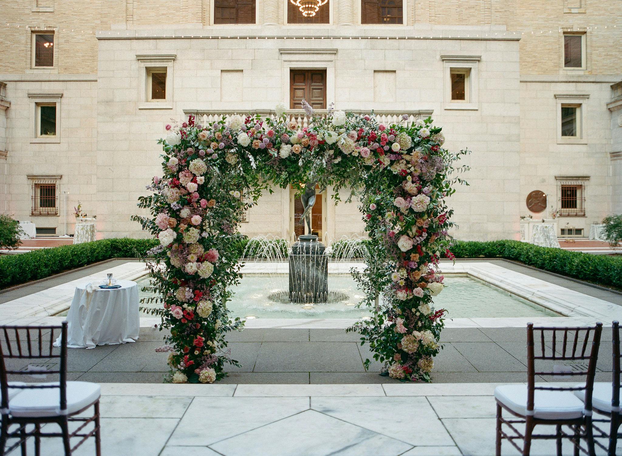 Featured photo from Liz M. Pruitt Events