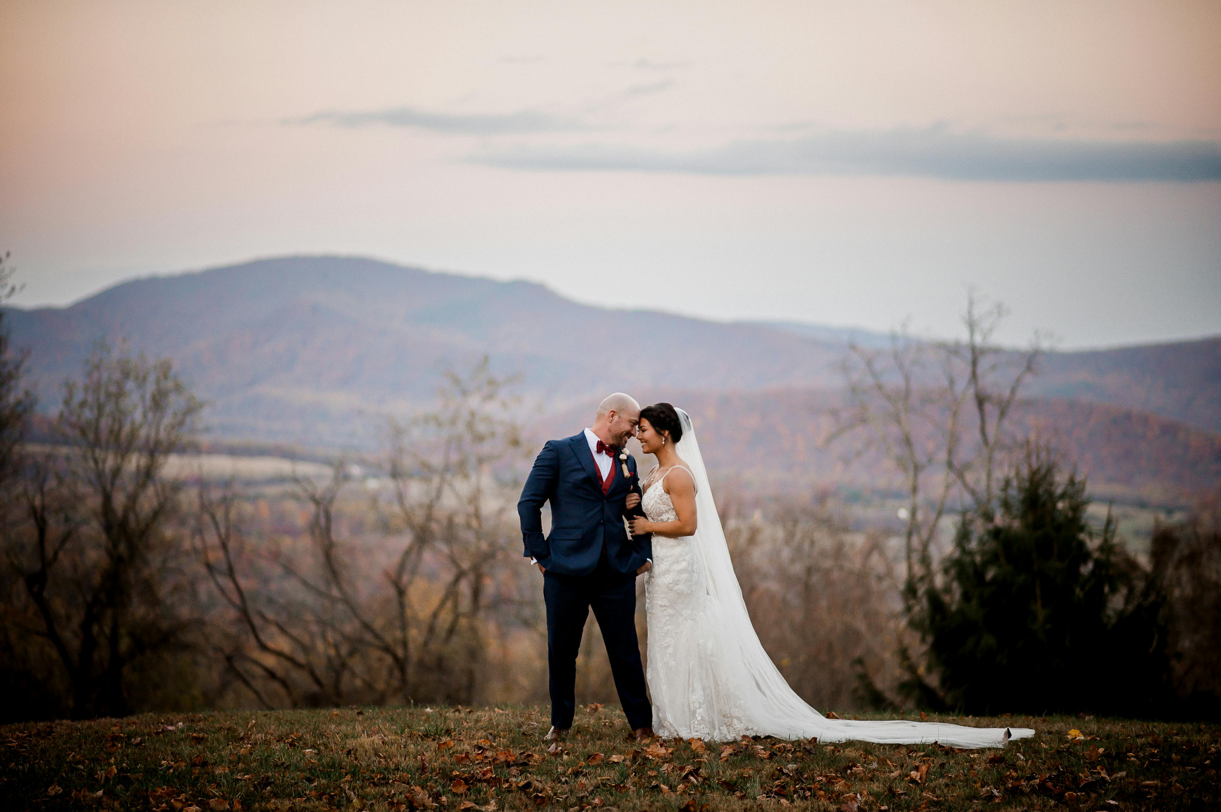 Featured photo from Lindsay Jane Photography