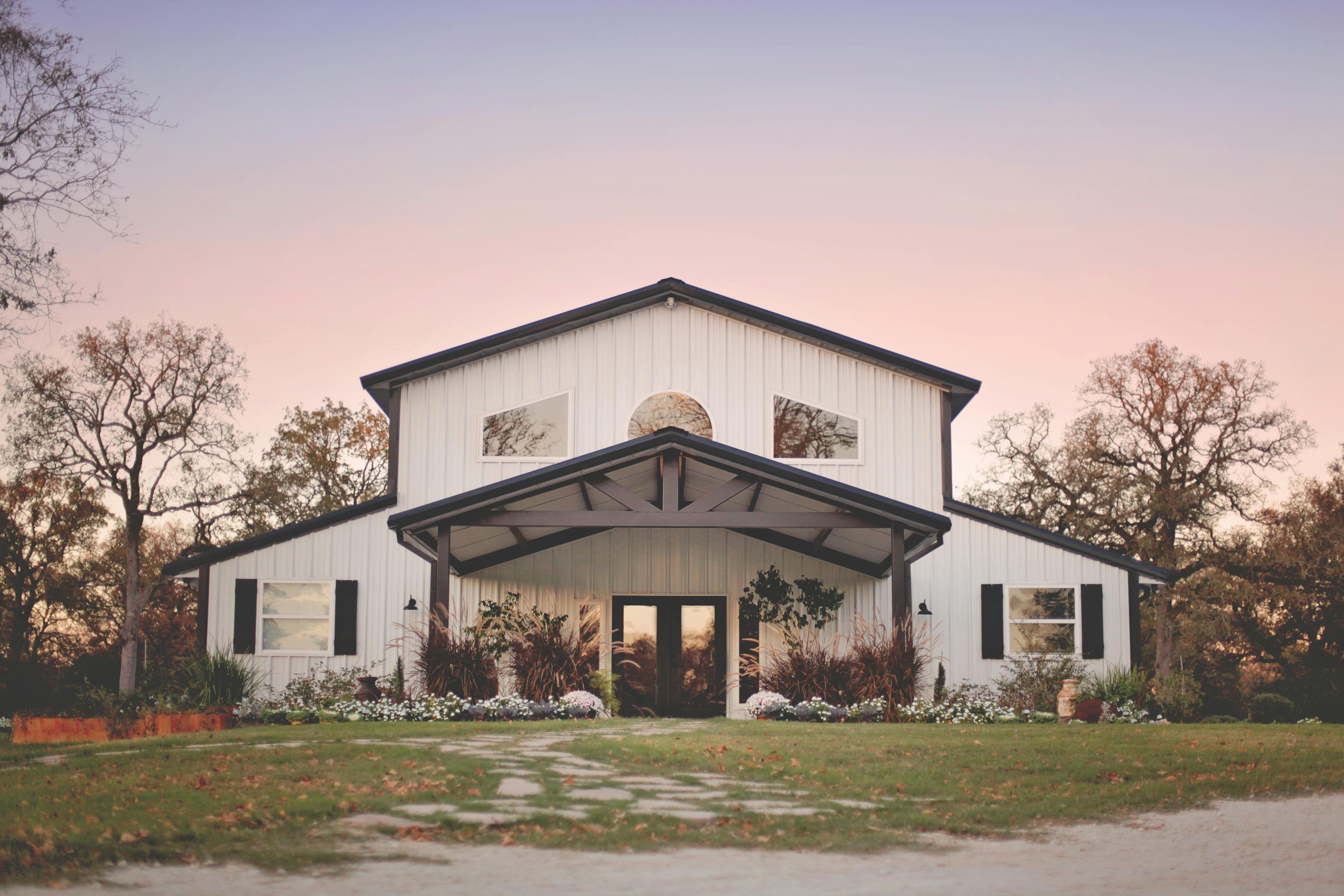 Bluebird Haven Estates | Madisonville Venue | PartySlate