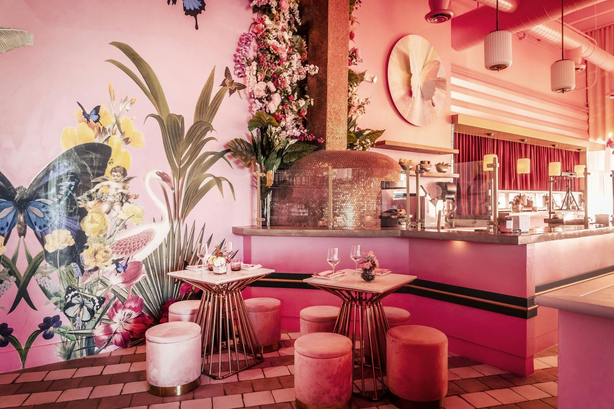 Featured photo from The Moon Miami