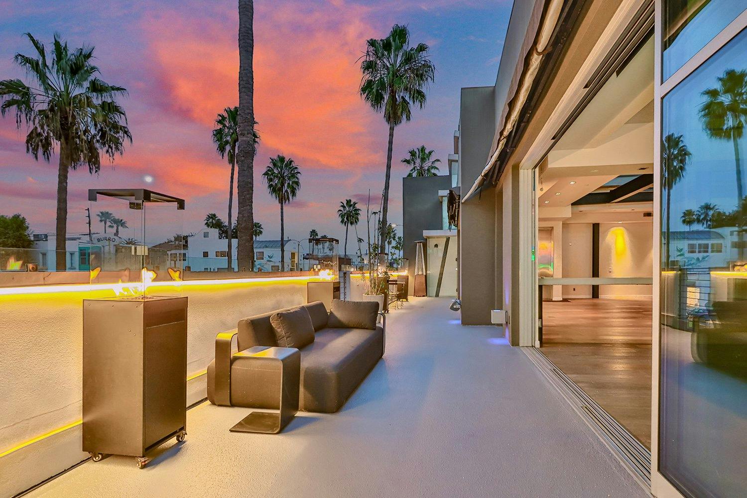 Featured photo from Atrium | Abbot Kinney