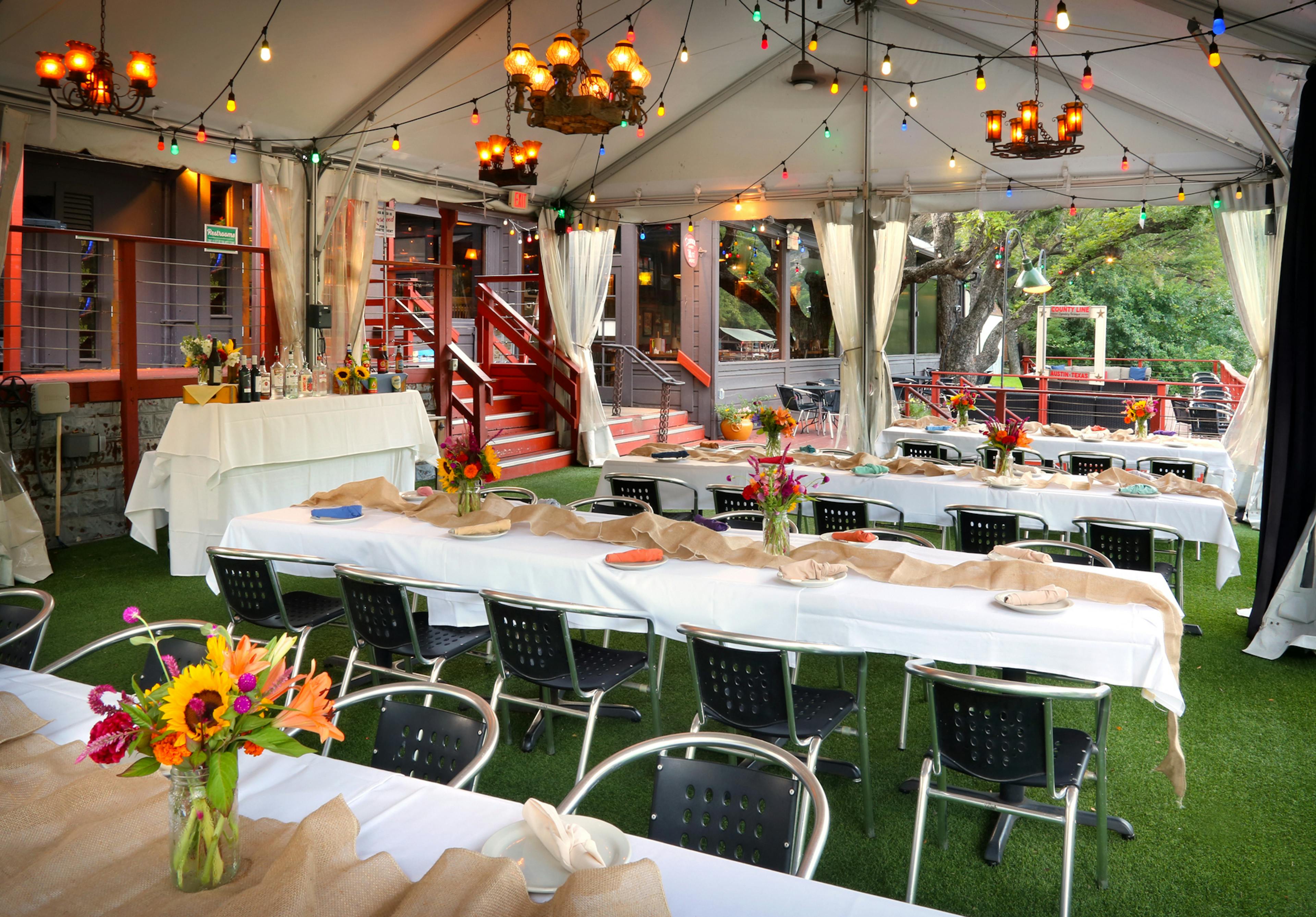 Cover photo of County Line BBQ on the Lake