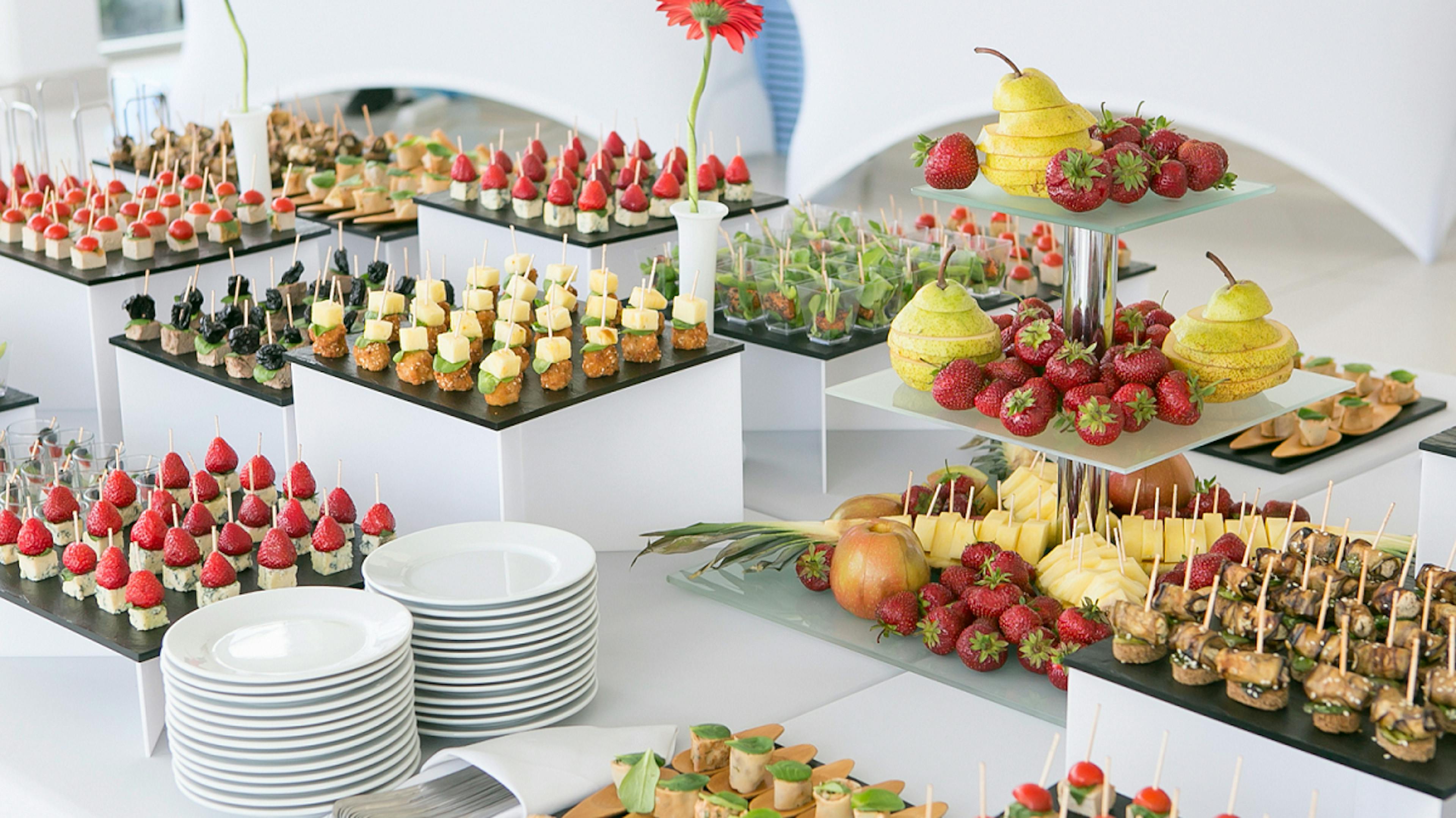 Cover photo of A LA MODE CATERING