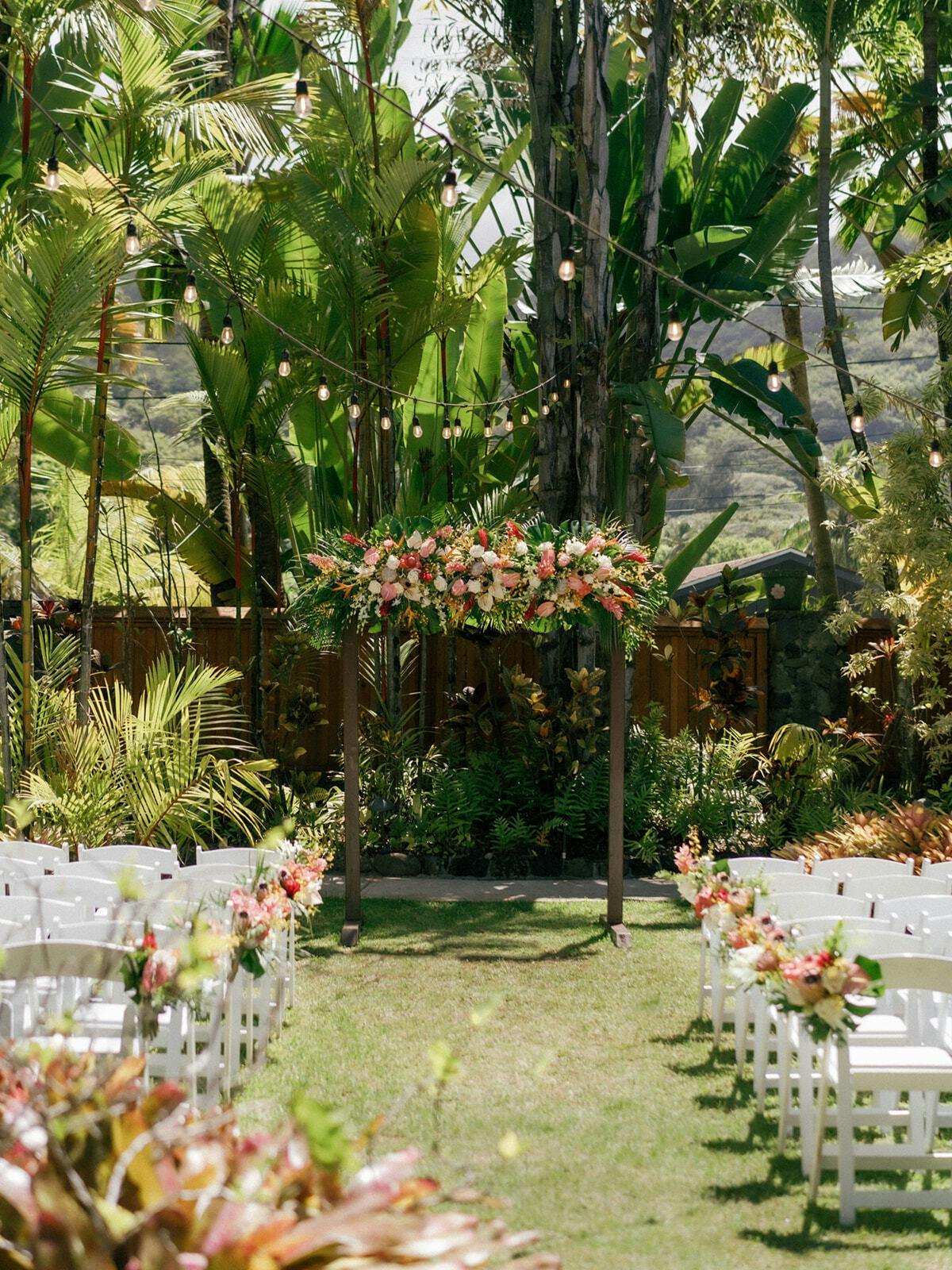 Featured photo from Kaululani Florals LLC