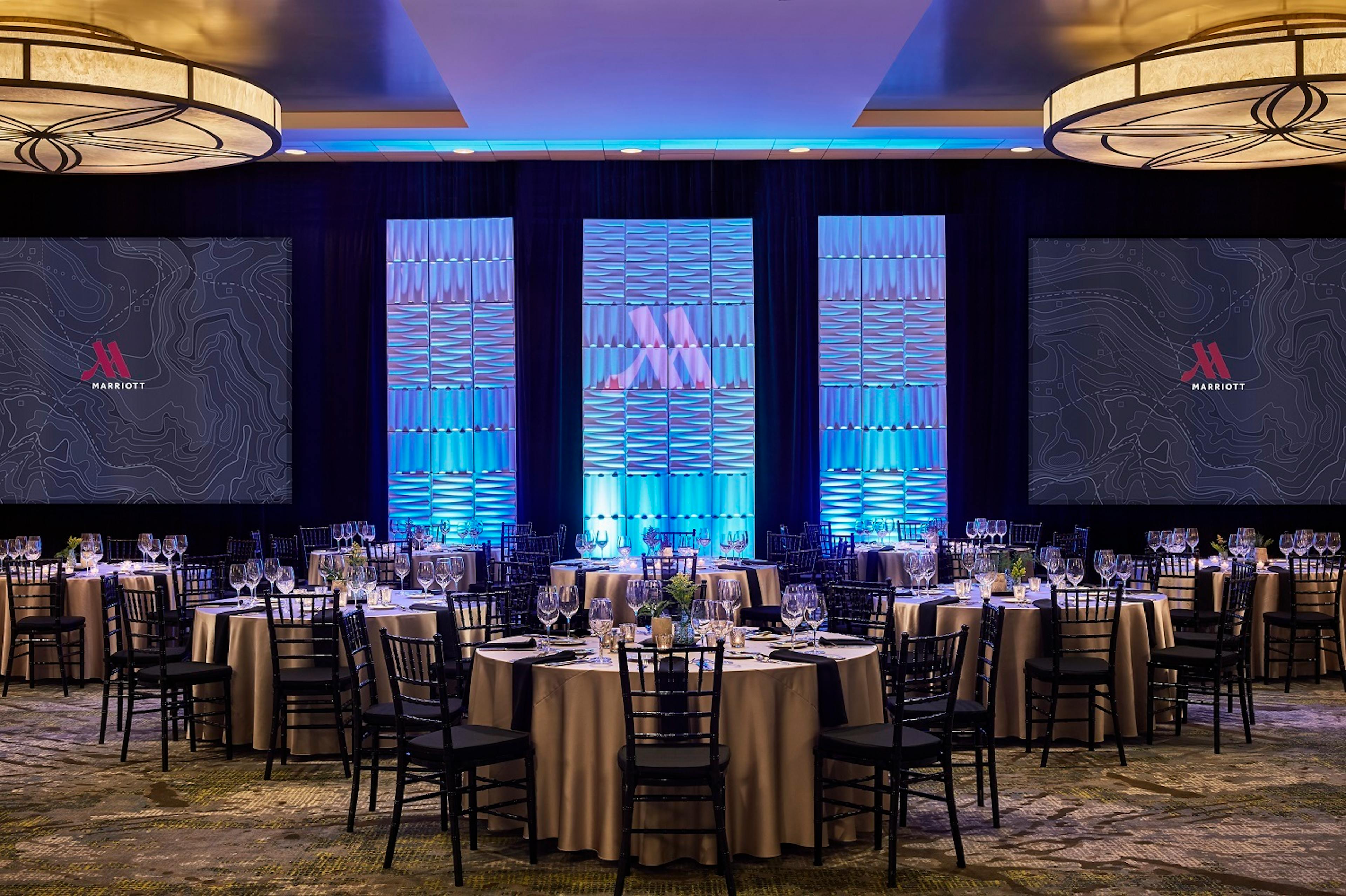 Cover photo of Portland Marriott Downtown Waterfront