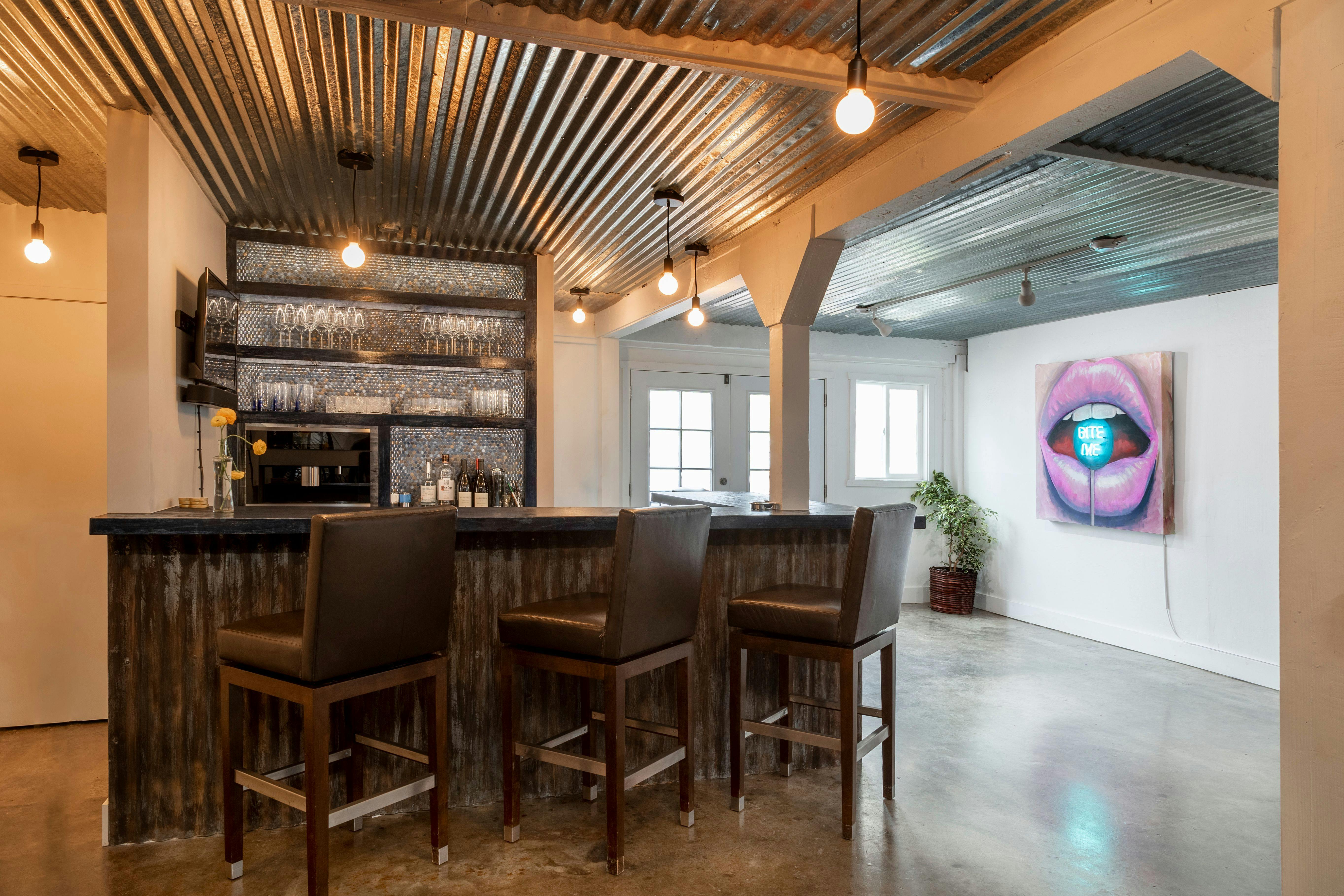 Featured photo from Helena Mason Art Gallery