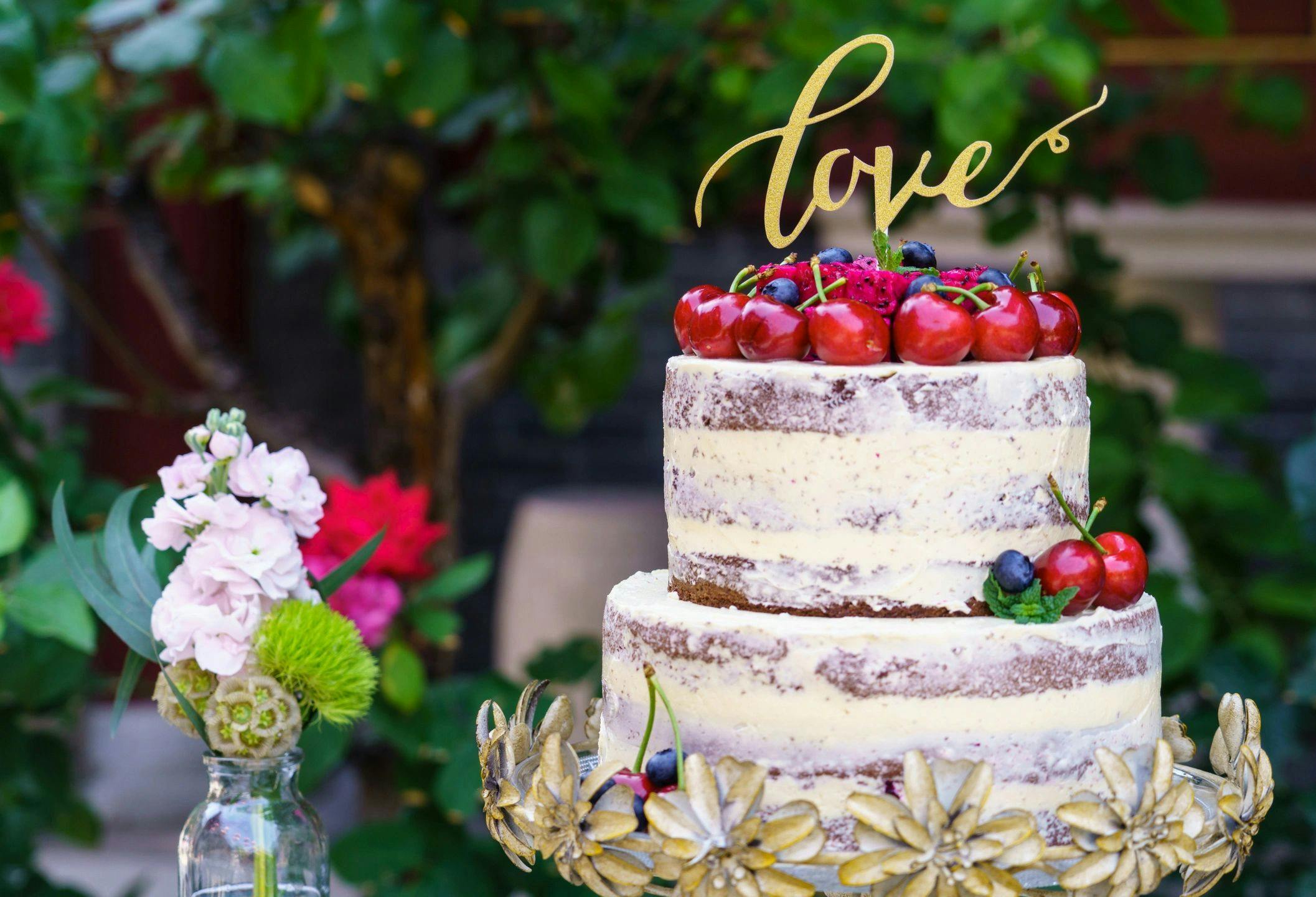 Featured photo from Kake Kreations By Kathy