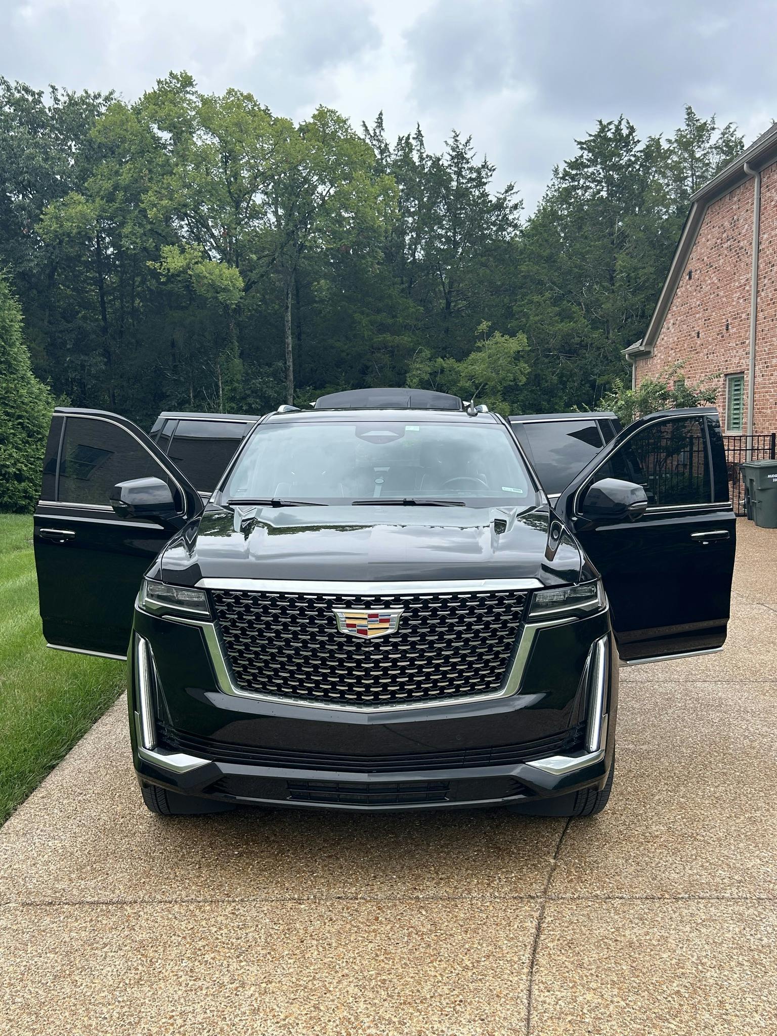 Featured photo from Nash Limousine