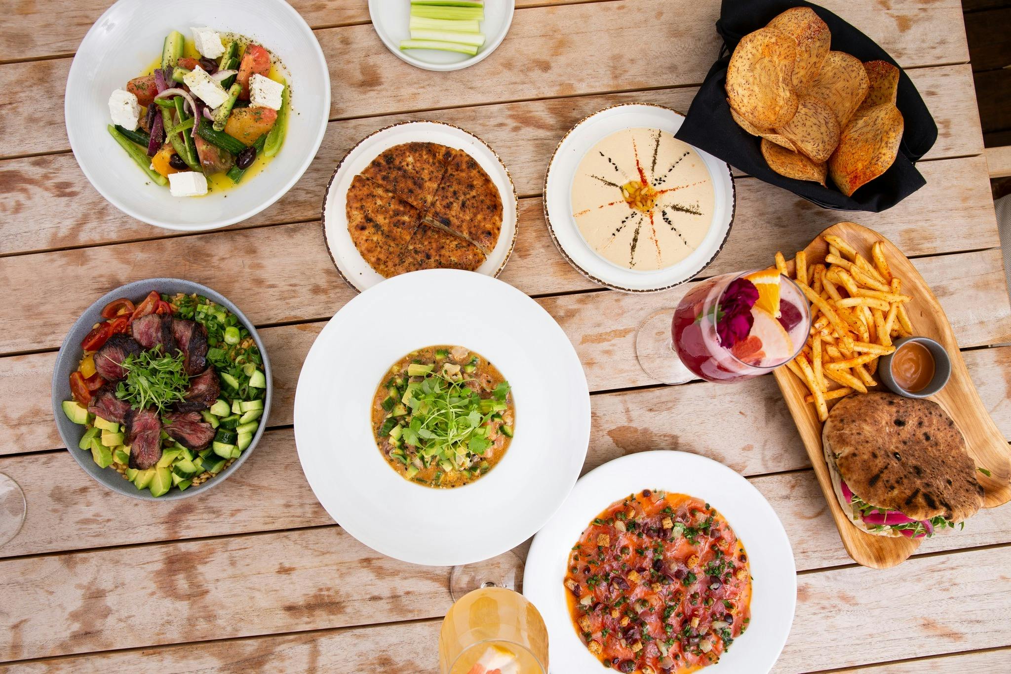 Featured photo from Paloma