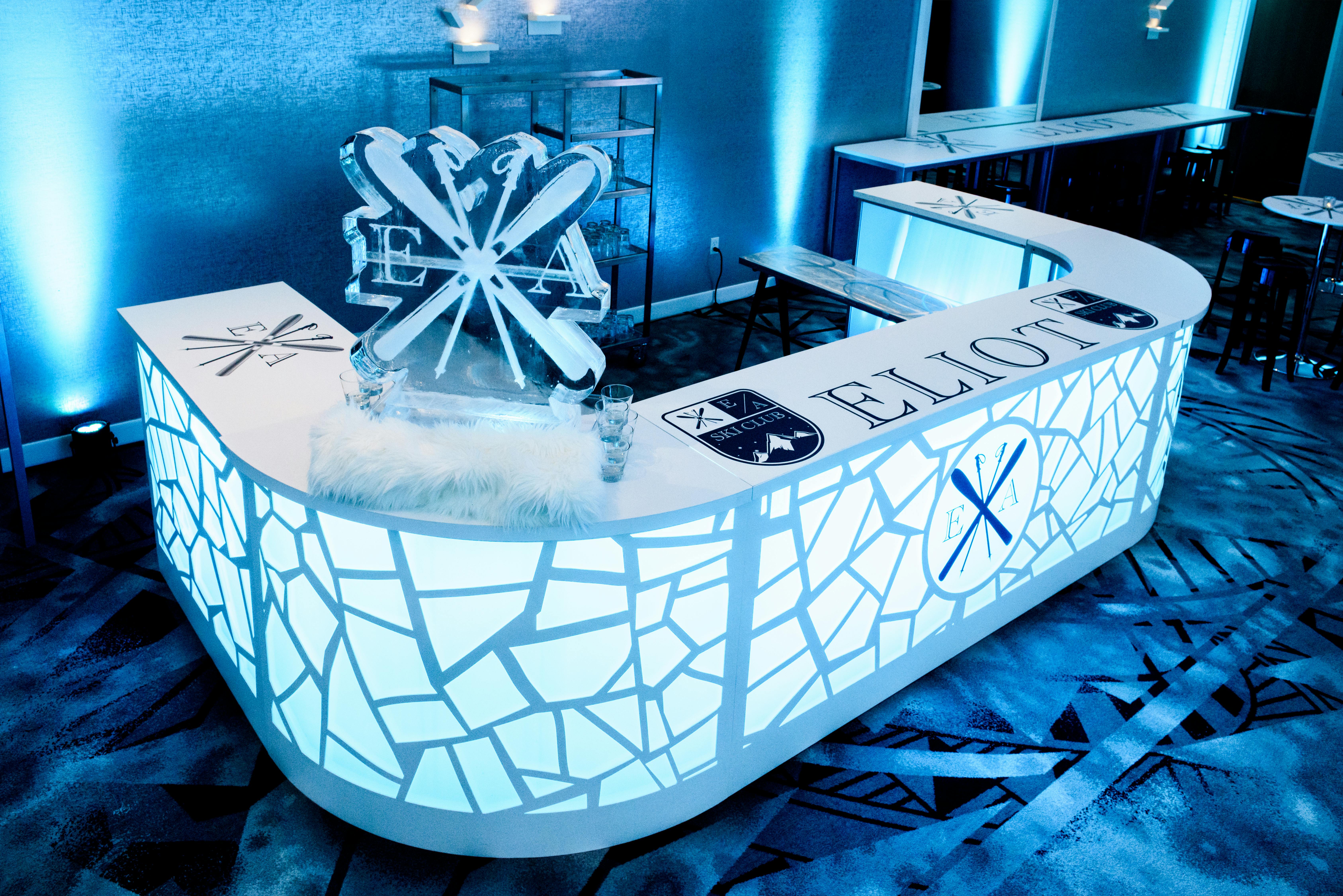 Featured photo from Seattle Premier Events, LLC