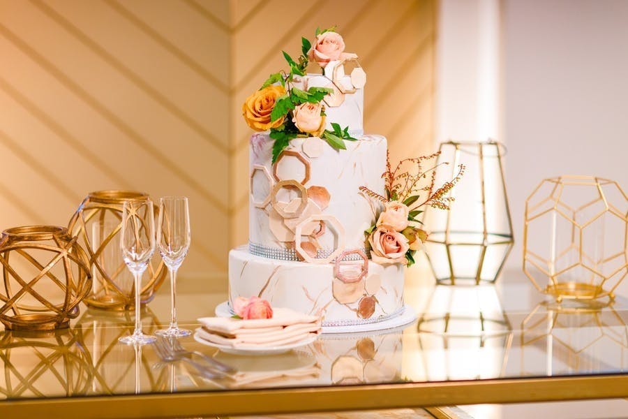Featured photo from Cake & Art