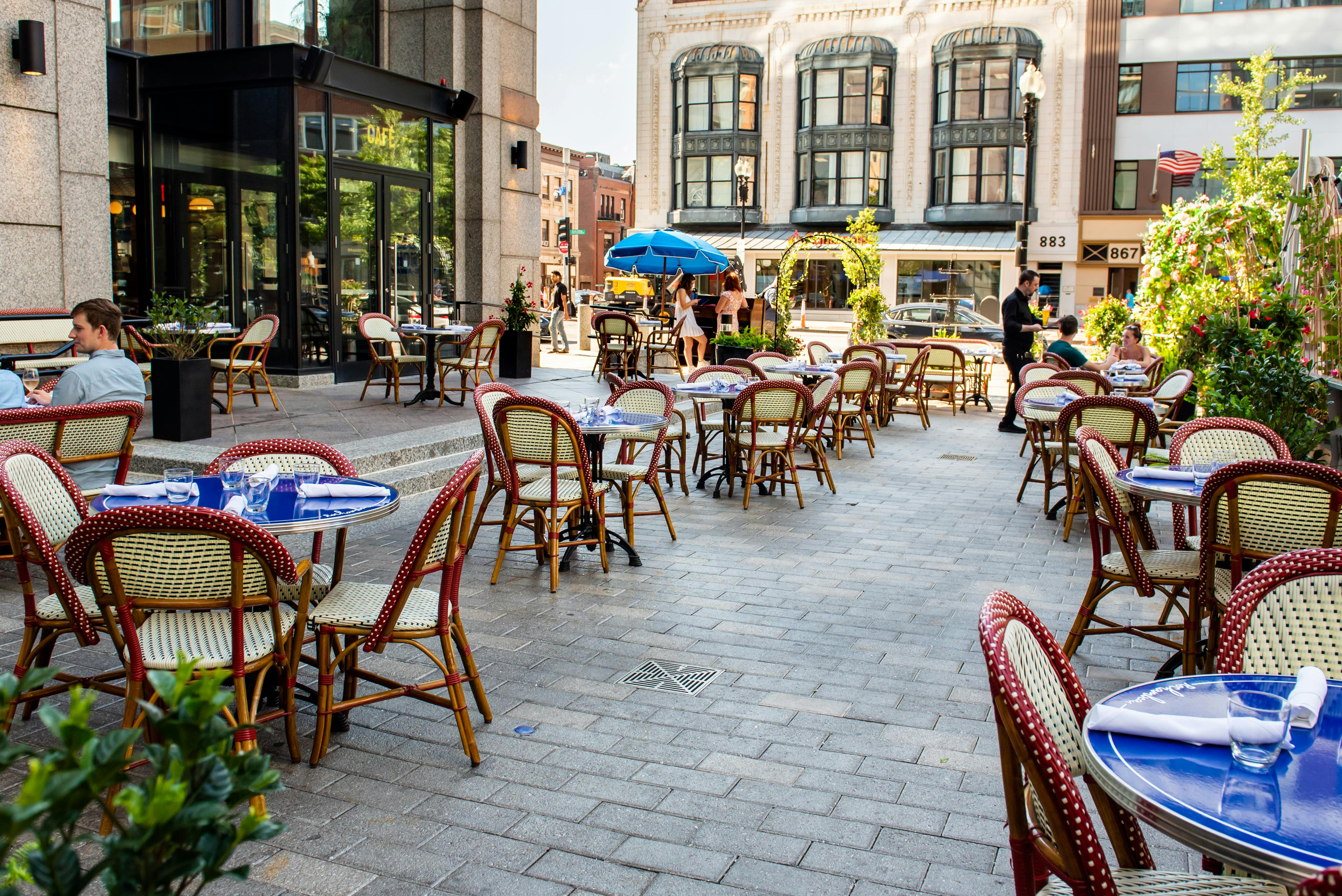 Featured photo from Rochambeau