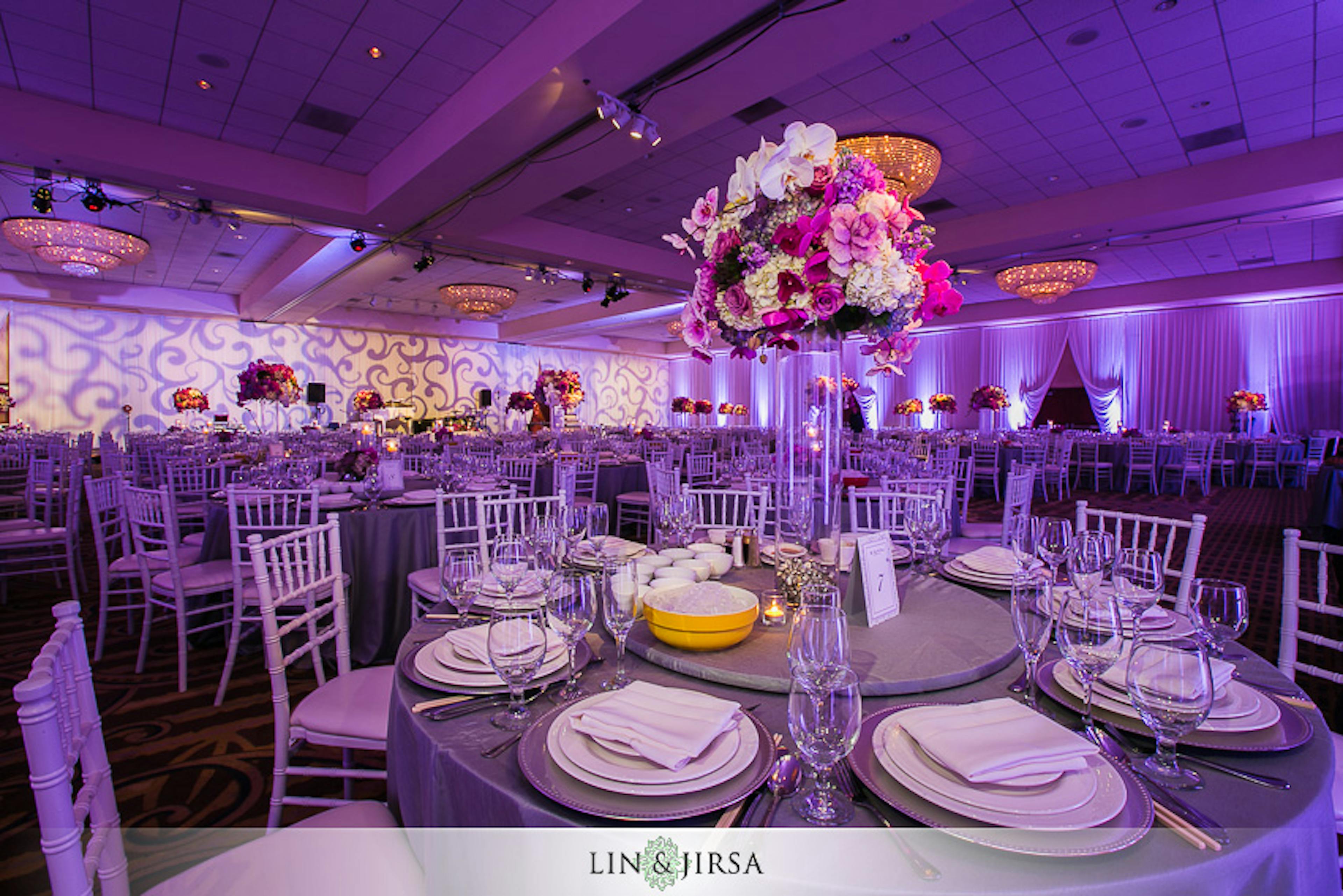 Cover photo of Hotel Zessa, a DoubleTree by Hilton