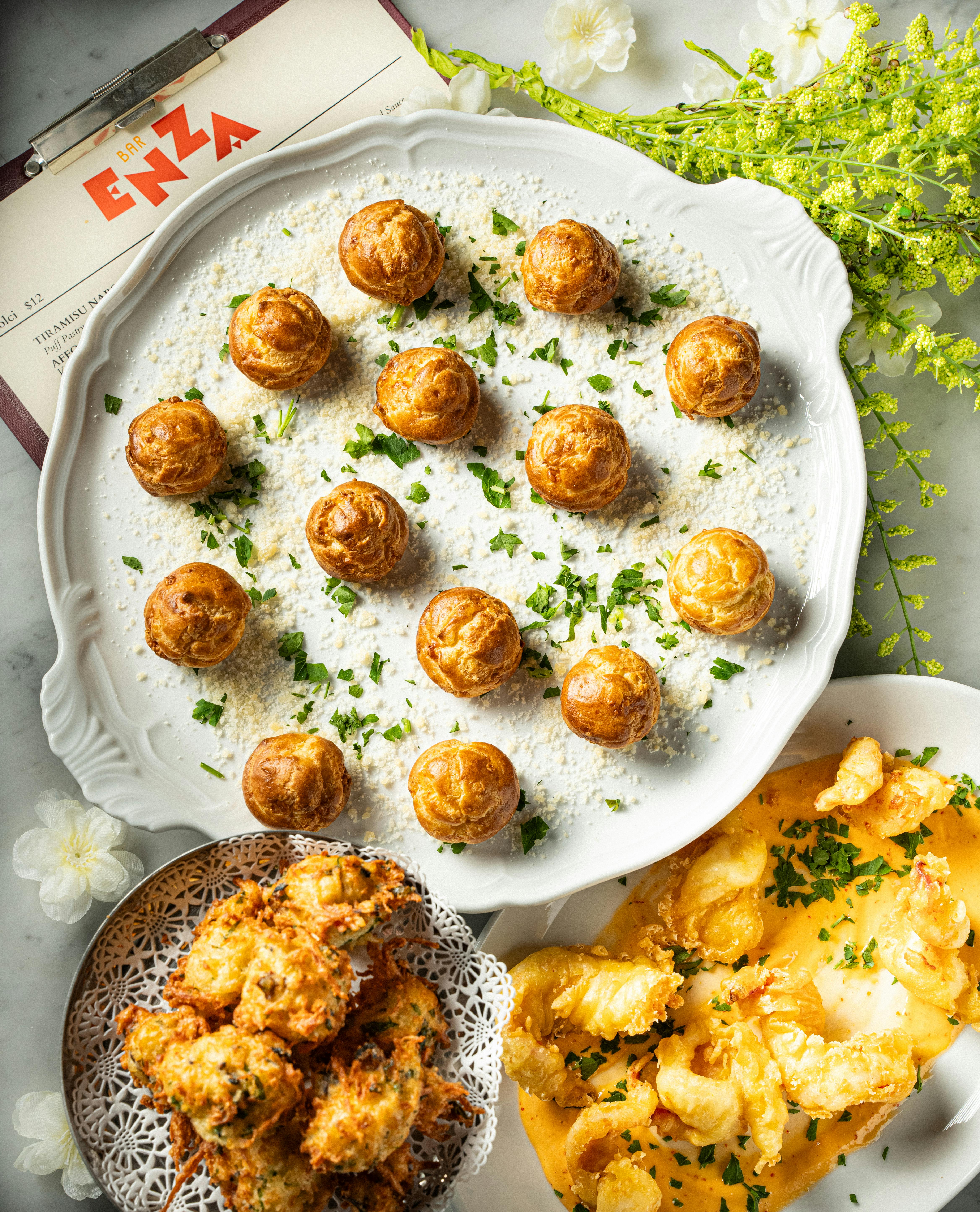 Featured photo from Bar Enza