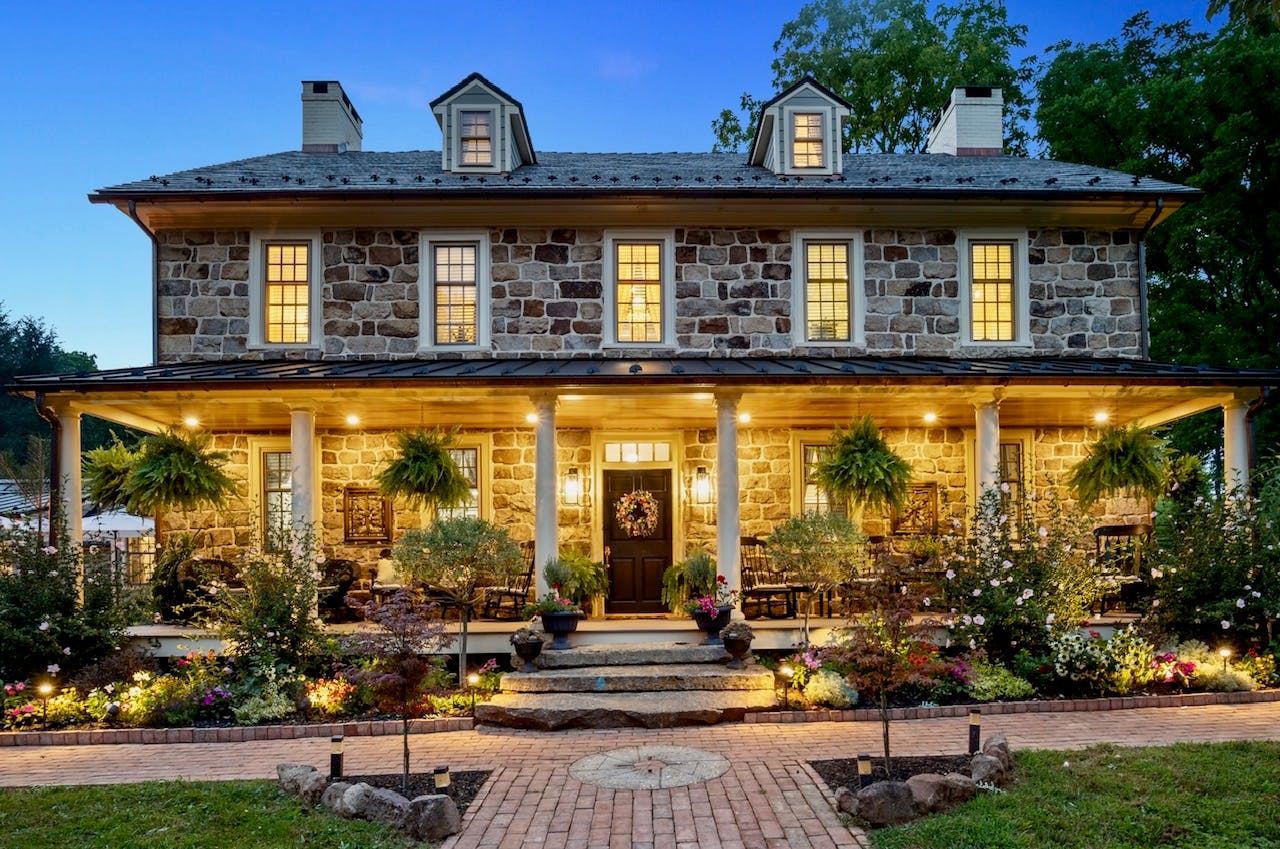 Featured photo from Vincent Forge Mansion