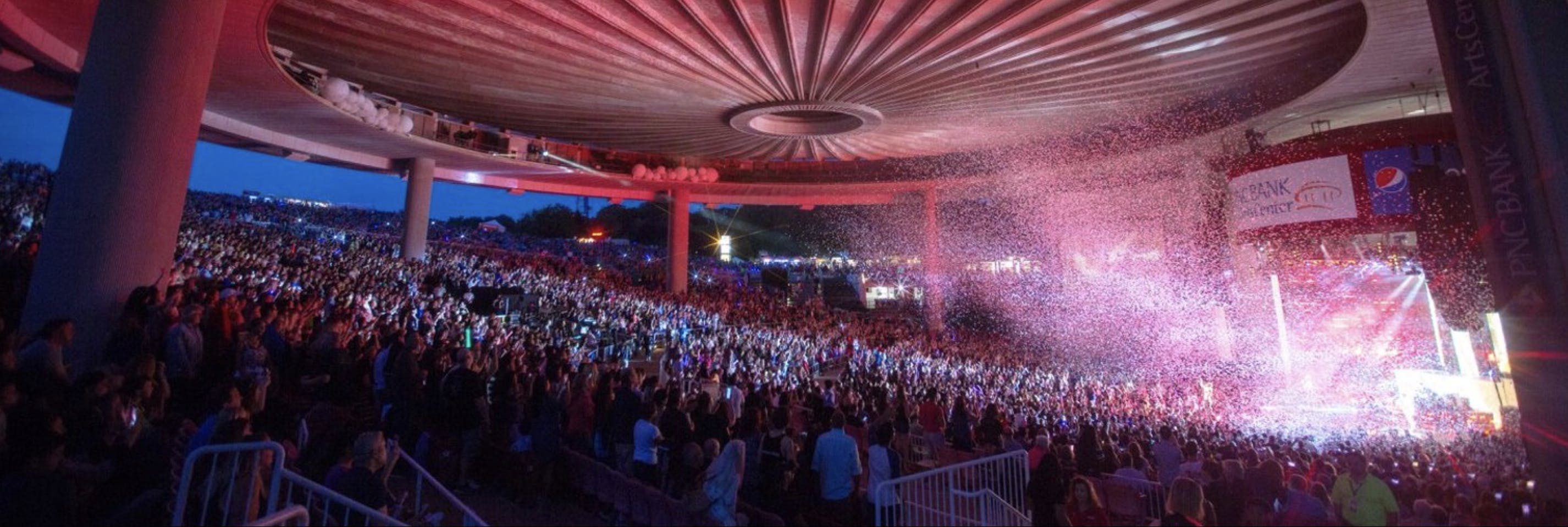 Featured photo from Darien Lake Amphitheater
