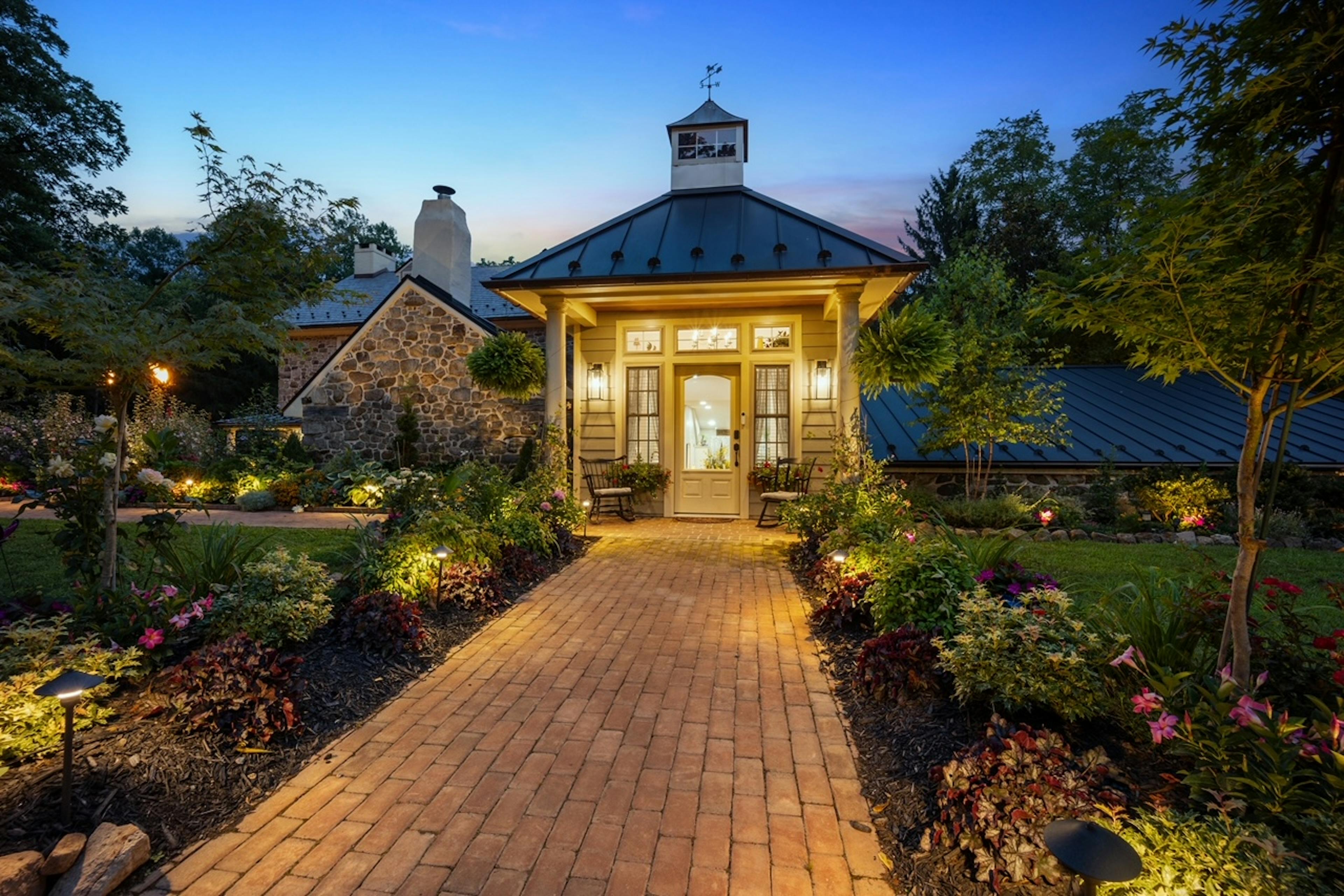 Cover photo of Vincent Forge Mansion