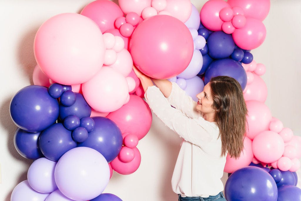 Featured photo from Sac Balloon Girl