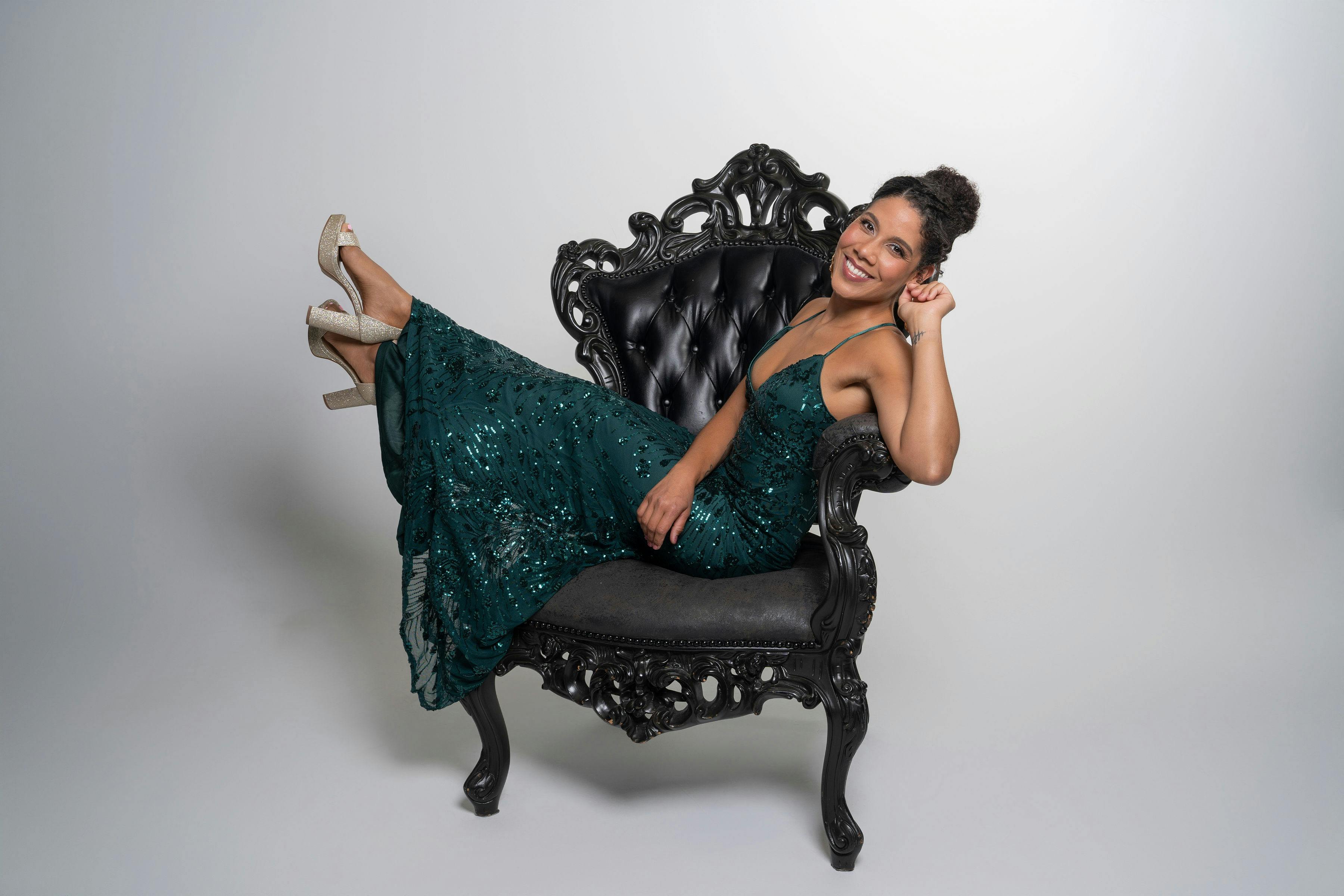 Featured photo from Layla Emerald Orchestra
