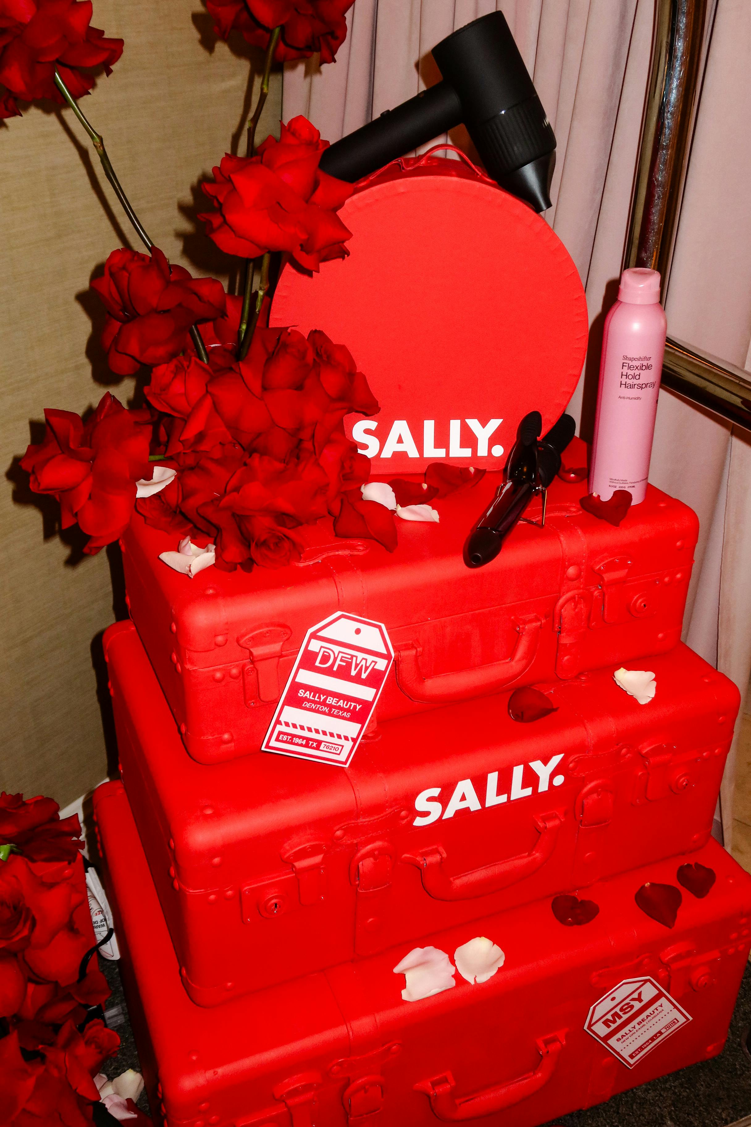 Featured photo from a little party co