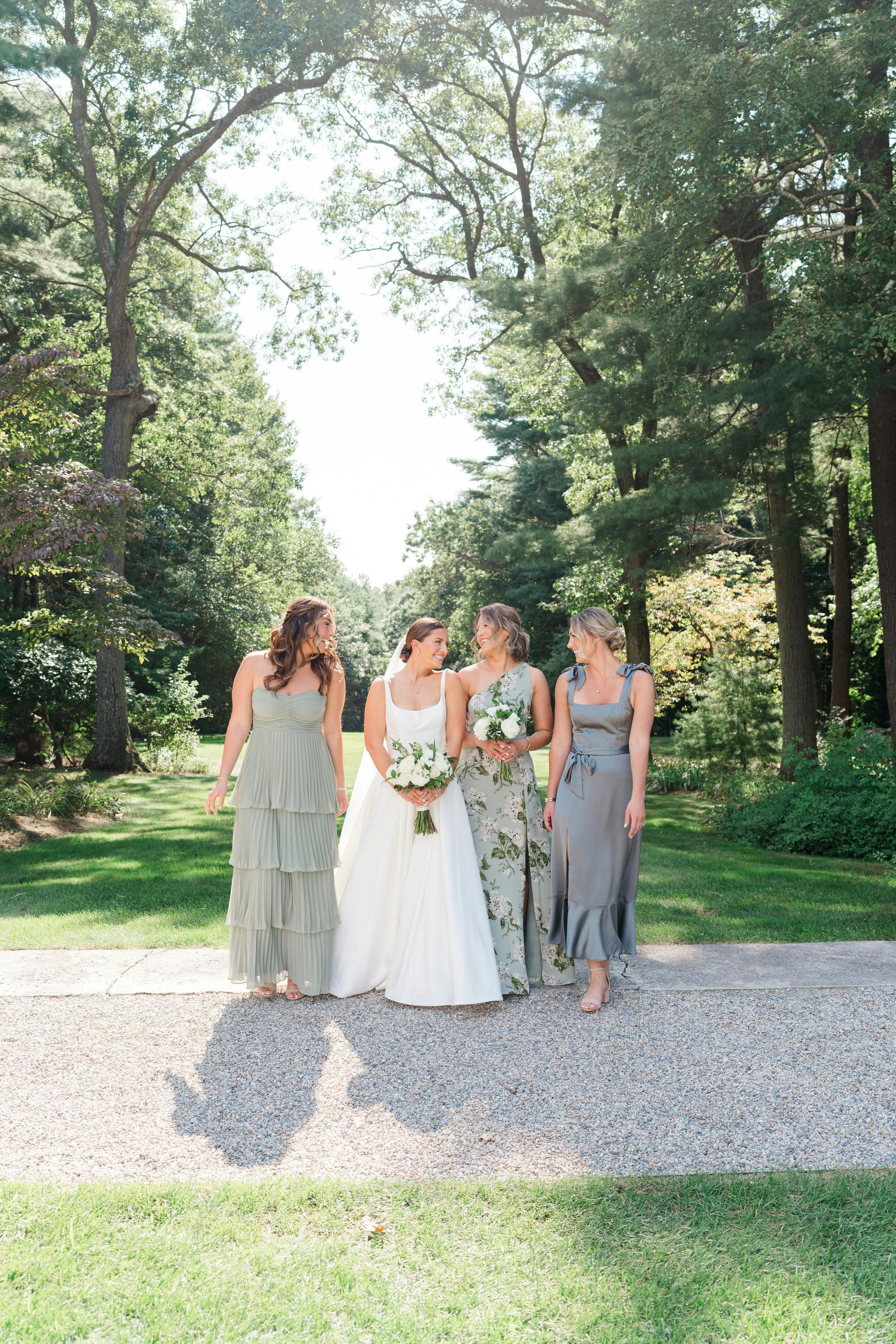 Featured photo from Lauren Leopold Events