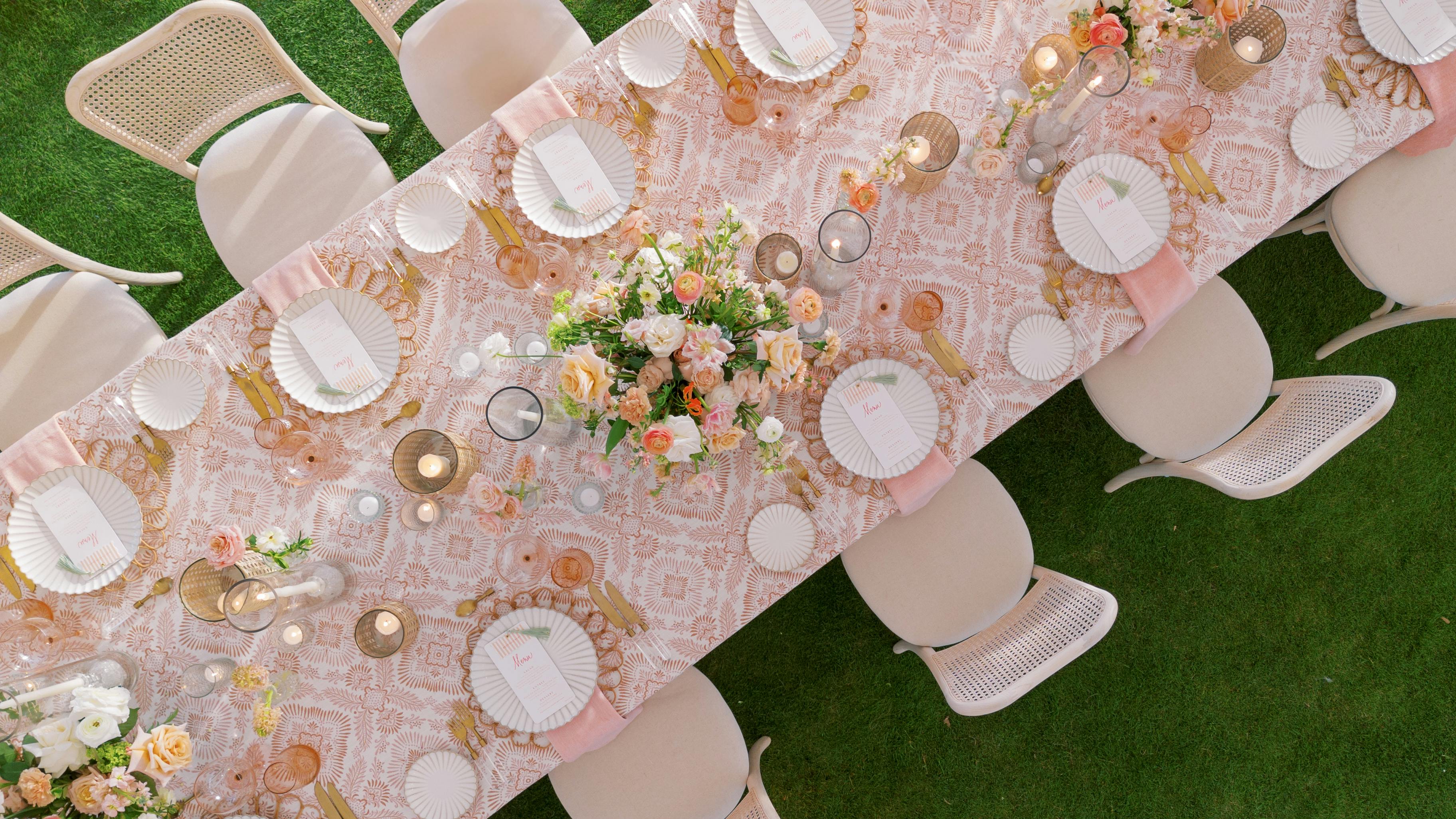 Featured photo from Anna Caroline Weddings