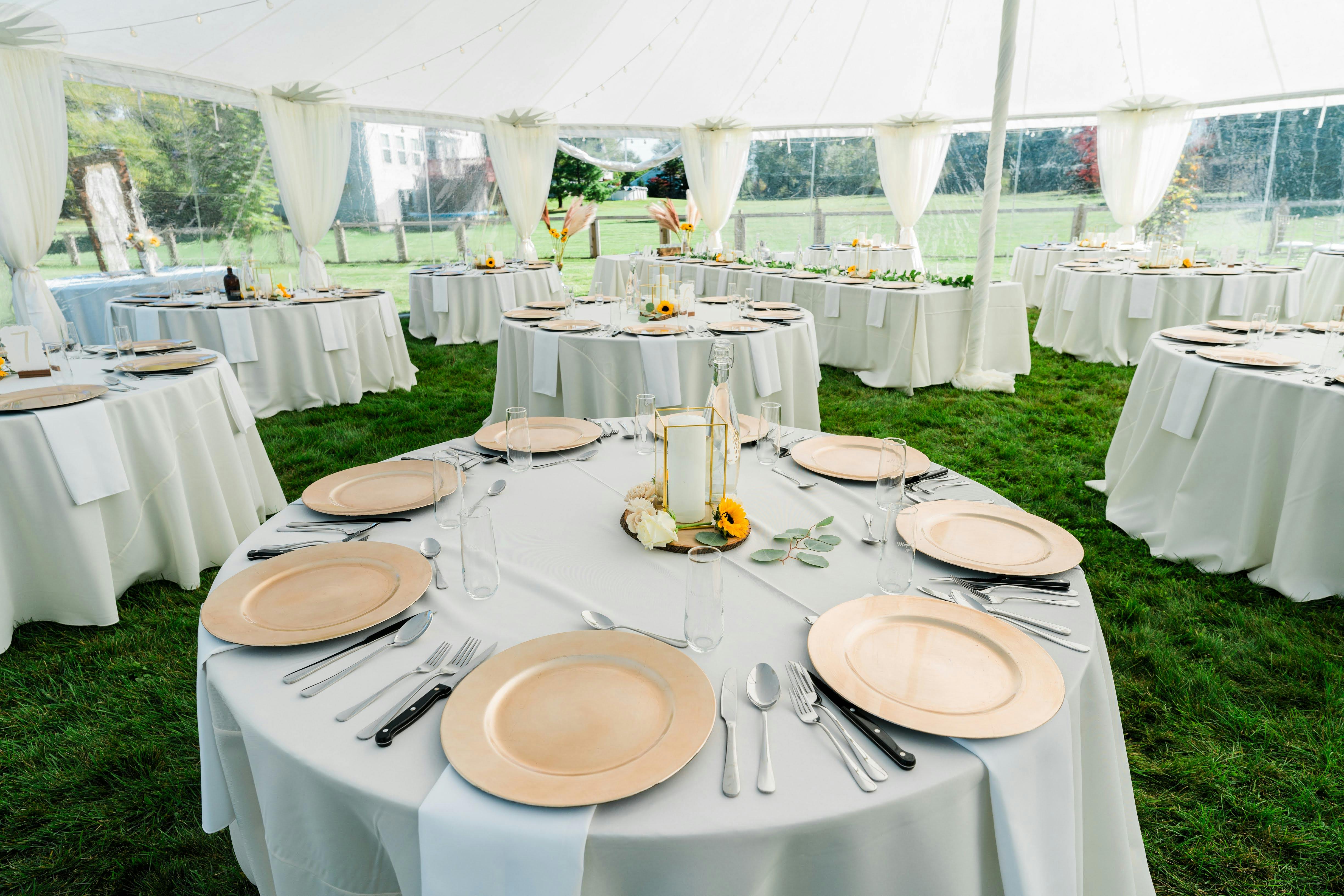 Featured photo from Leave it to Meeka