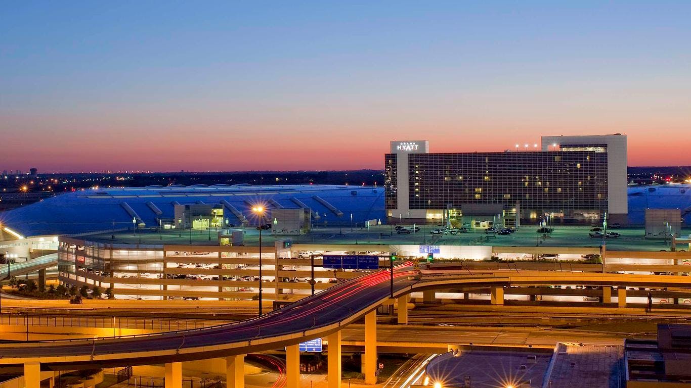 Featured photo from Grand Hyatt DFW