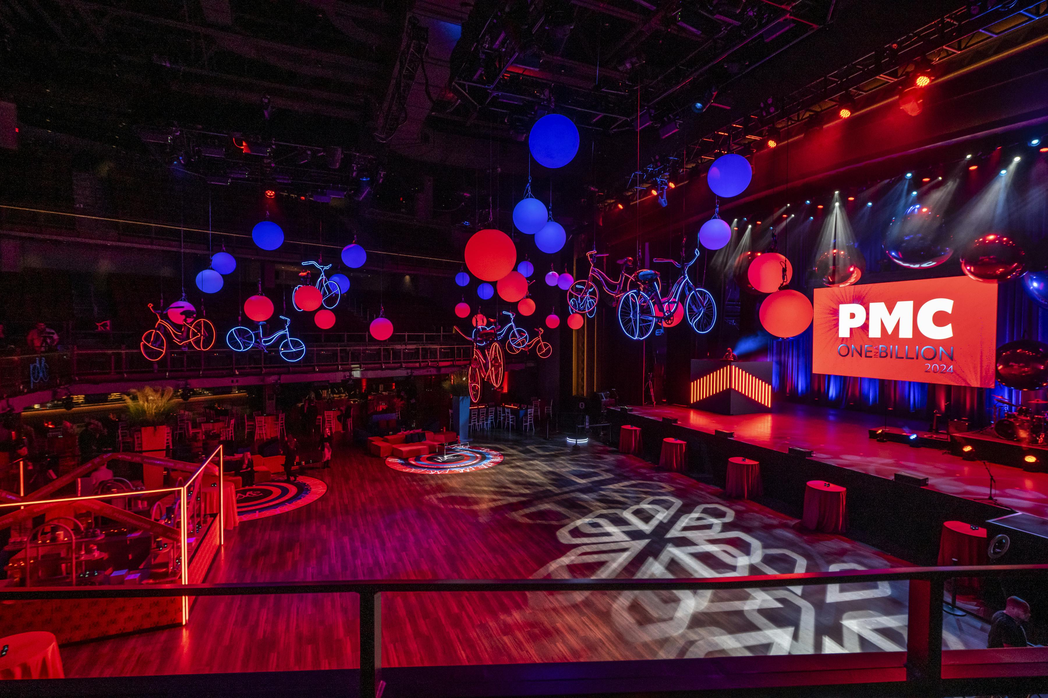 Featured photo from MGM Music Hall at Fenway