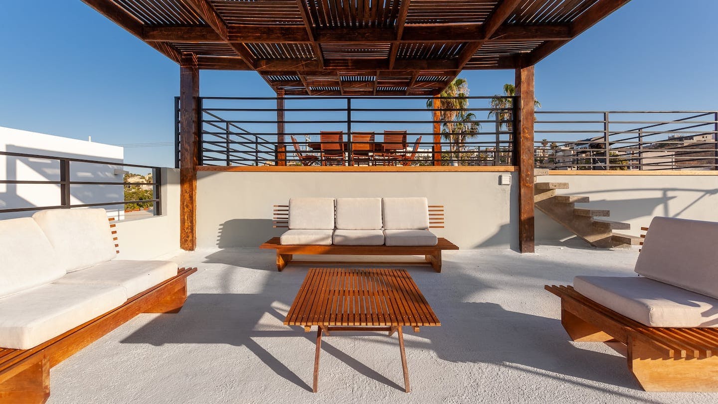 Featured photo from Casa Geminis