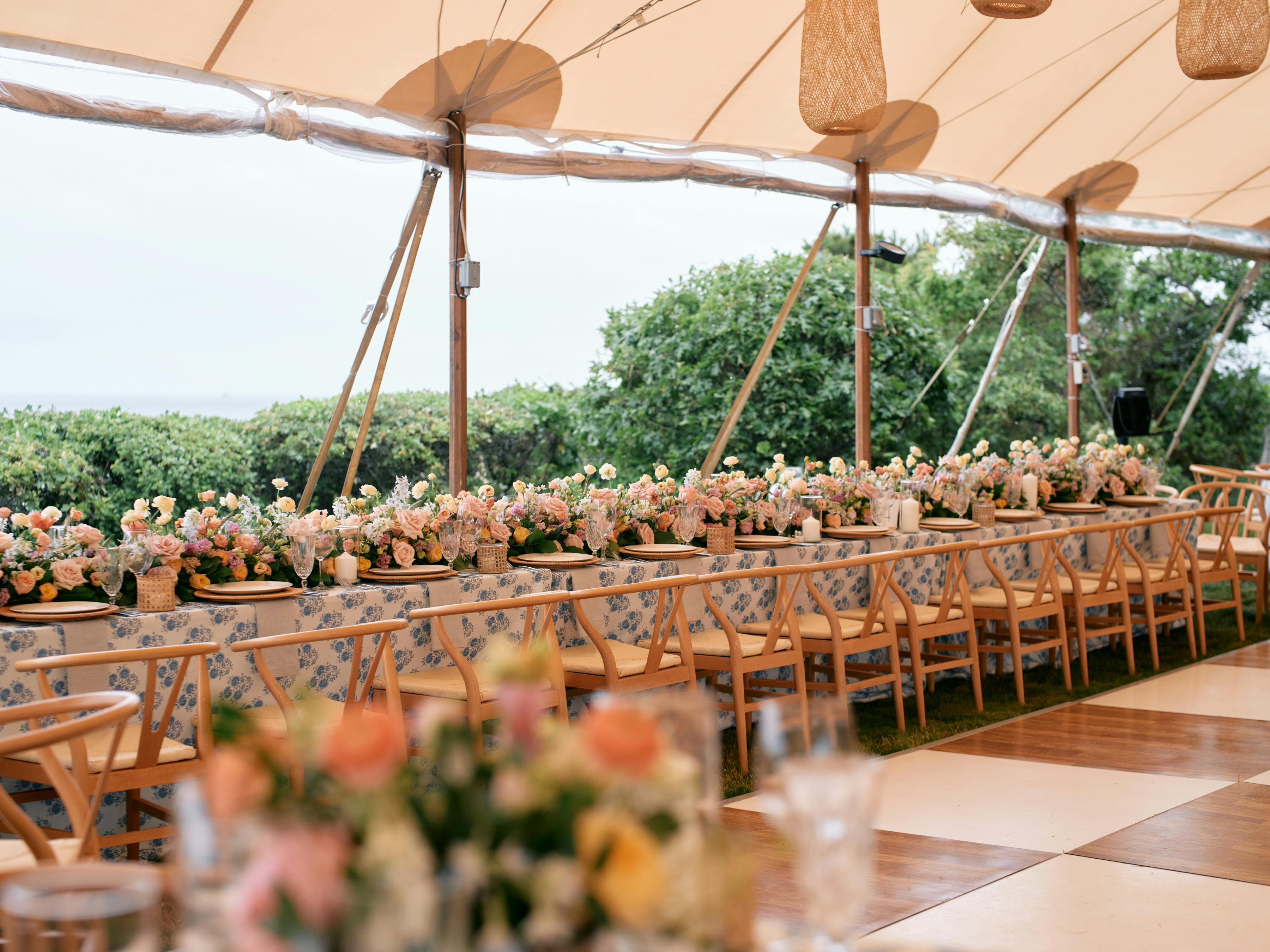 Featured photo from Victoria Scott Events