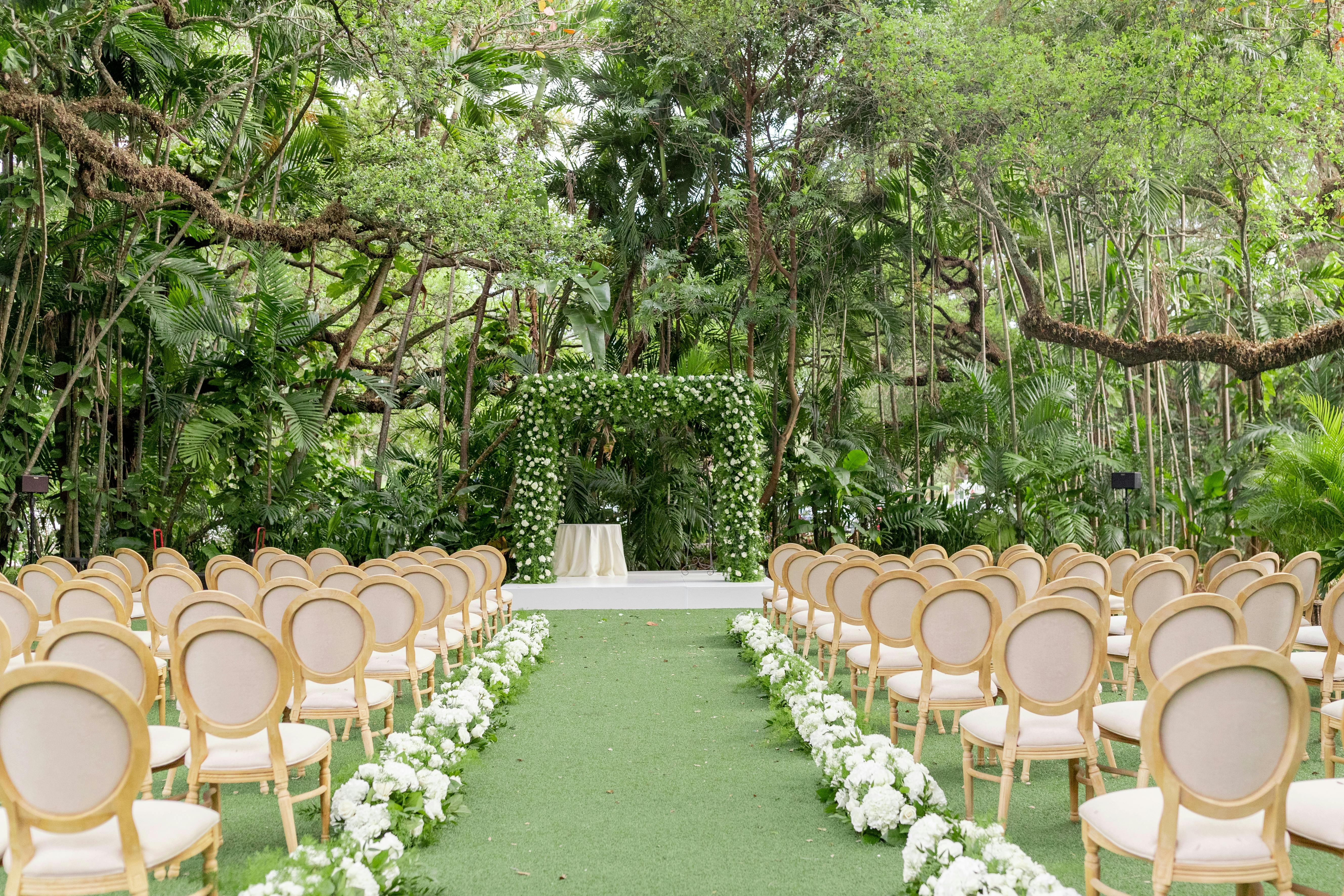 Featured photo from Busy Bee's Events