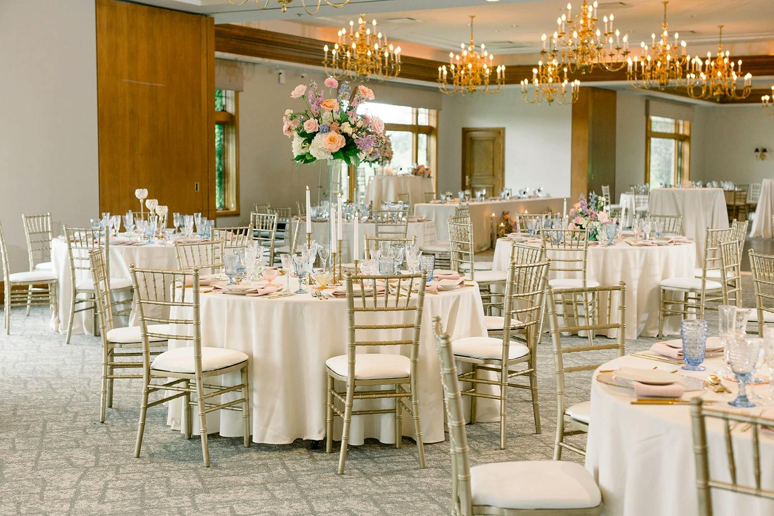 Featured photo from Boulder Ridge Country Club