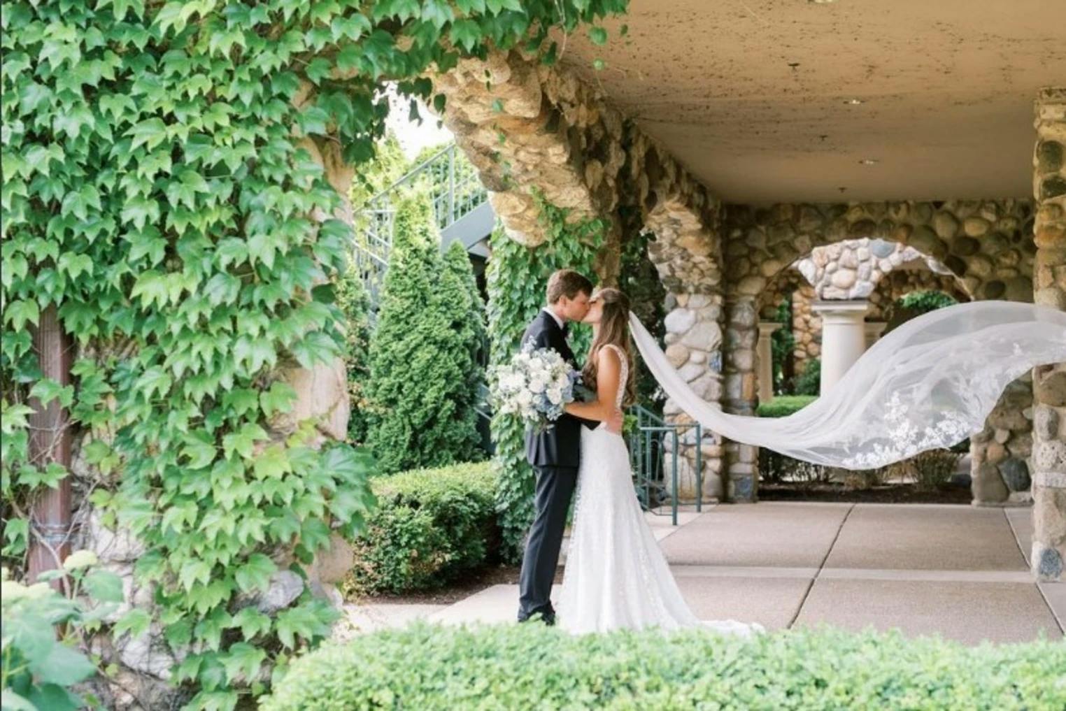 Featured photo from Boulder Ridge Country Club