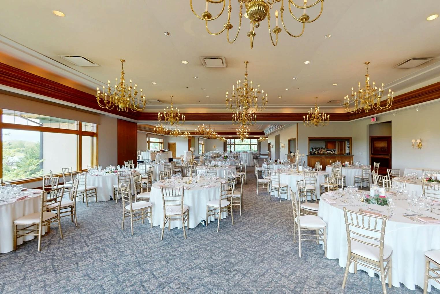 Featured photo from Boulder Ridge Country Club