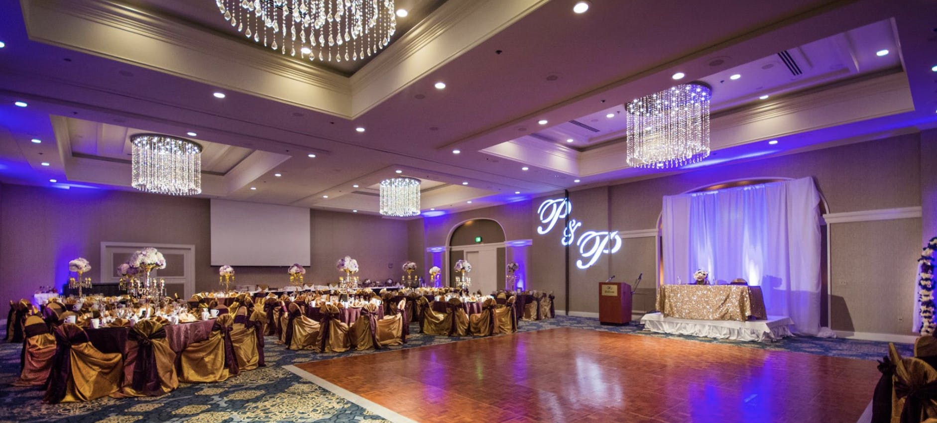 Featured photo from Hilton Palm Beach Airport