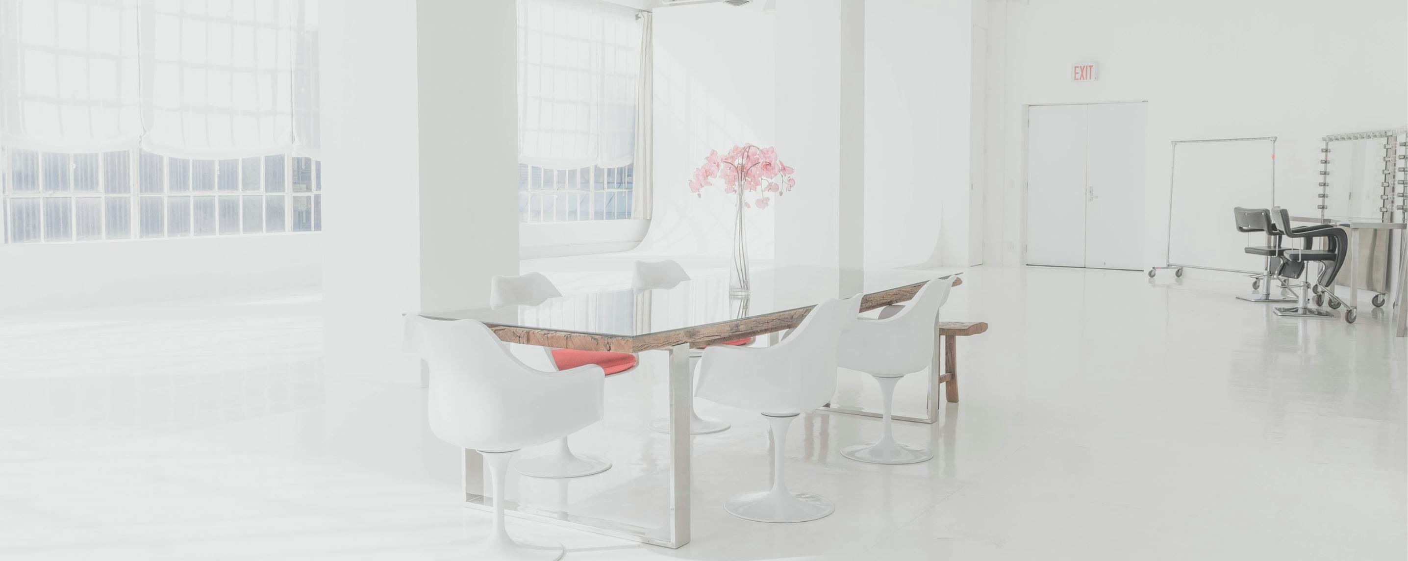 Featured photo from Daylight Studio