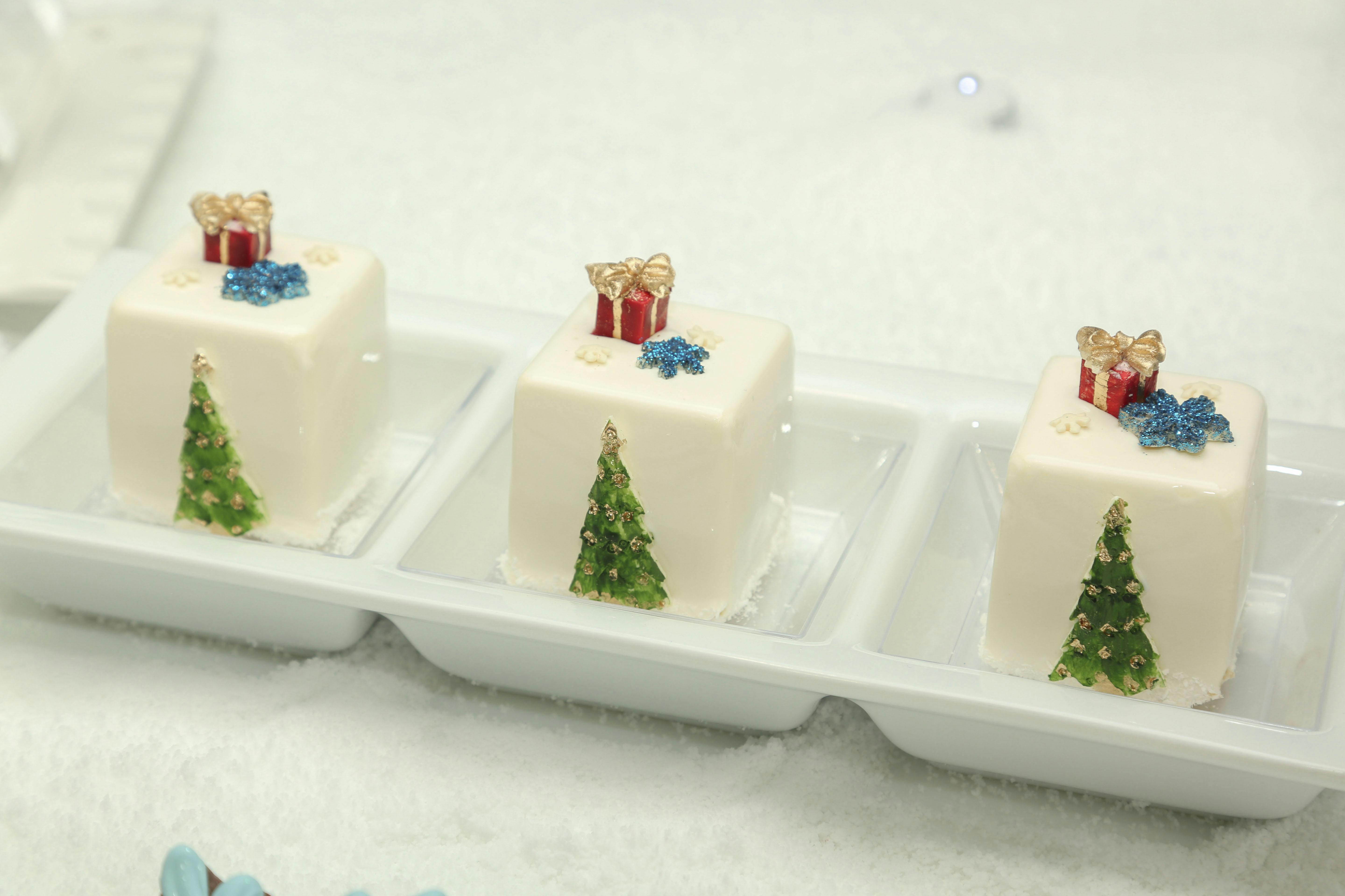 Featured photo from Planet Bake