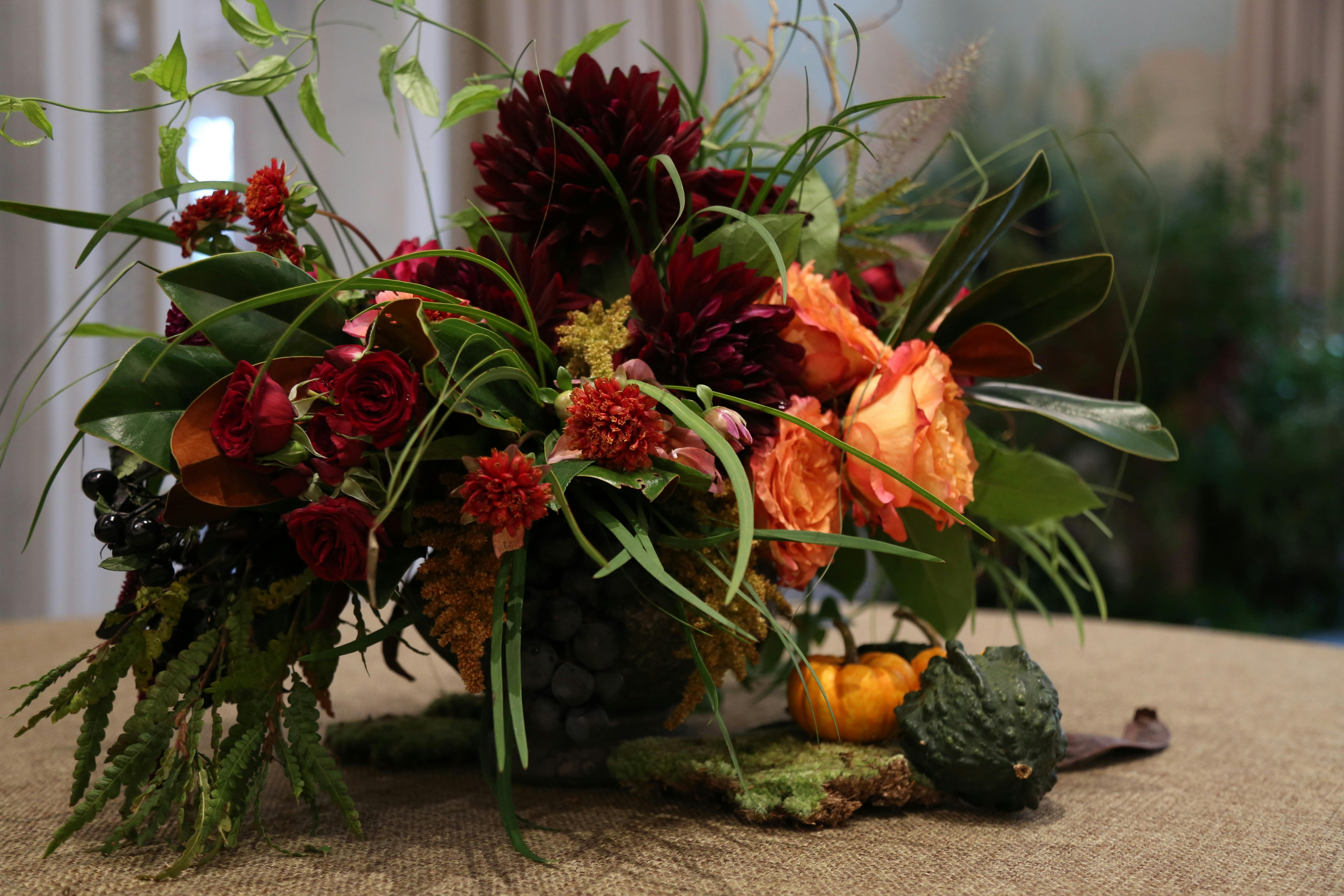 Featured photo from fleursBELLA Floral Design Studio