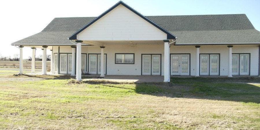 Flying G Ranch Waxahachie Venue galleryLabels.undefined PartySlate