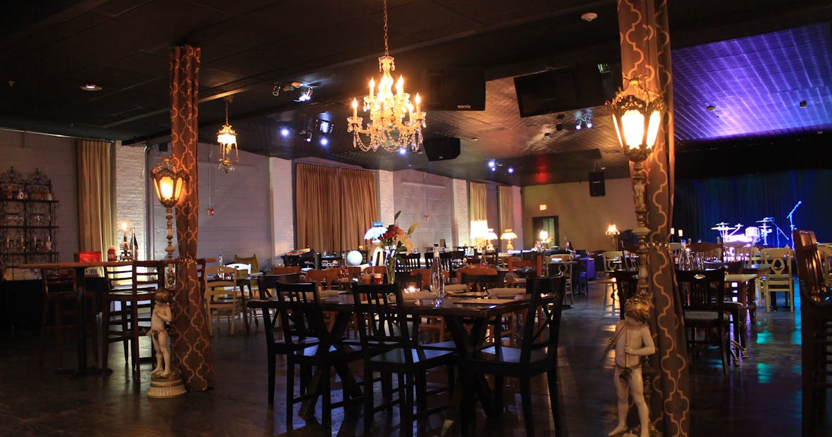 210 Restaurant and Live Music Lounge | Highwood Venue | All Photo