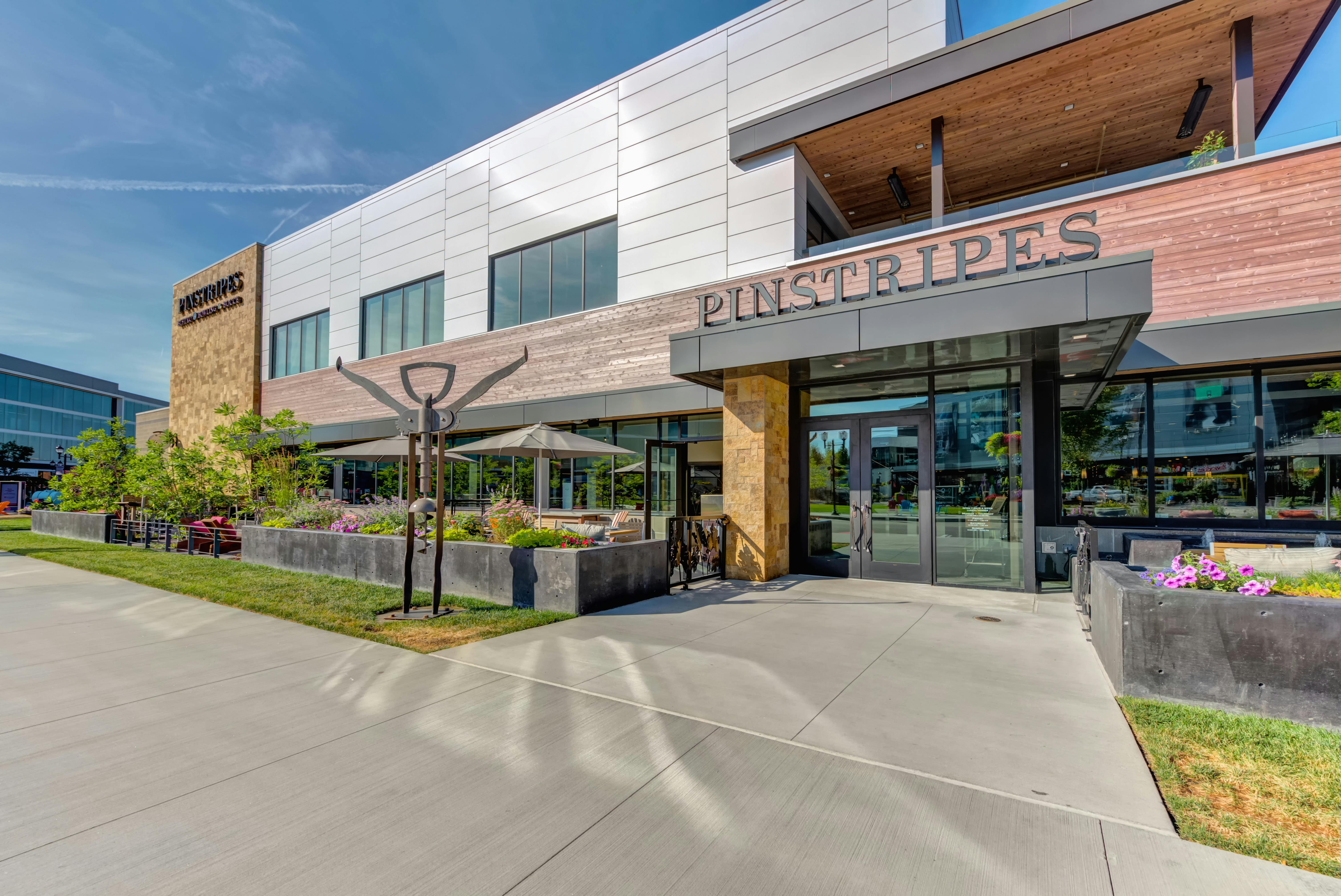 Pinstripes Cleveland Beachwood Venue All Photo Albums 43 photos