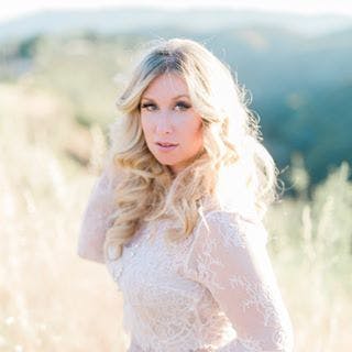 Logo for Carrie McGuire Photography