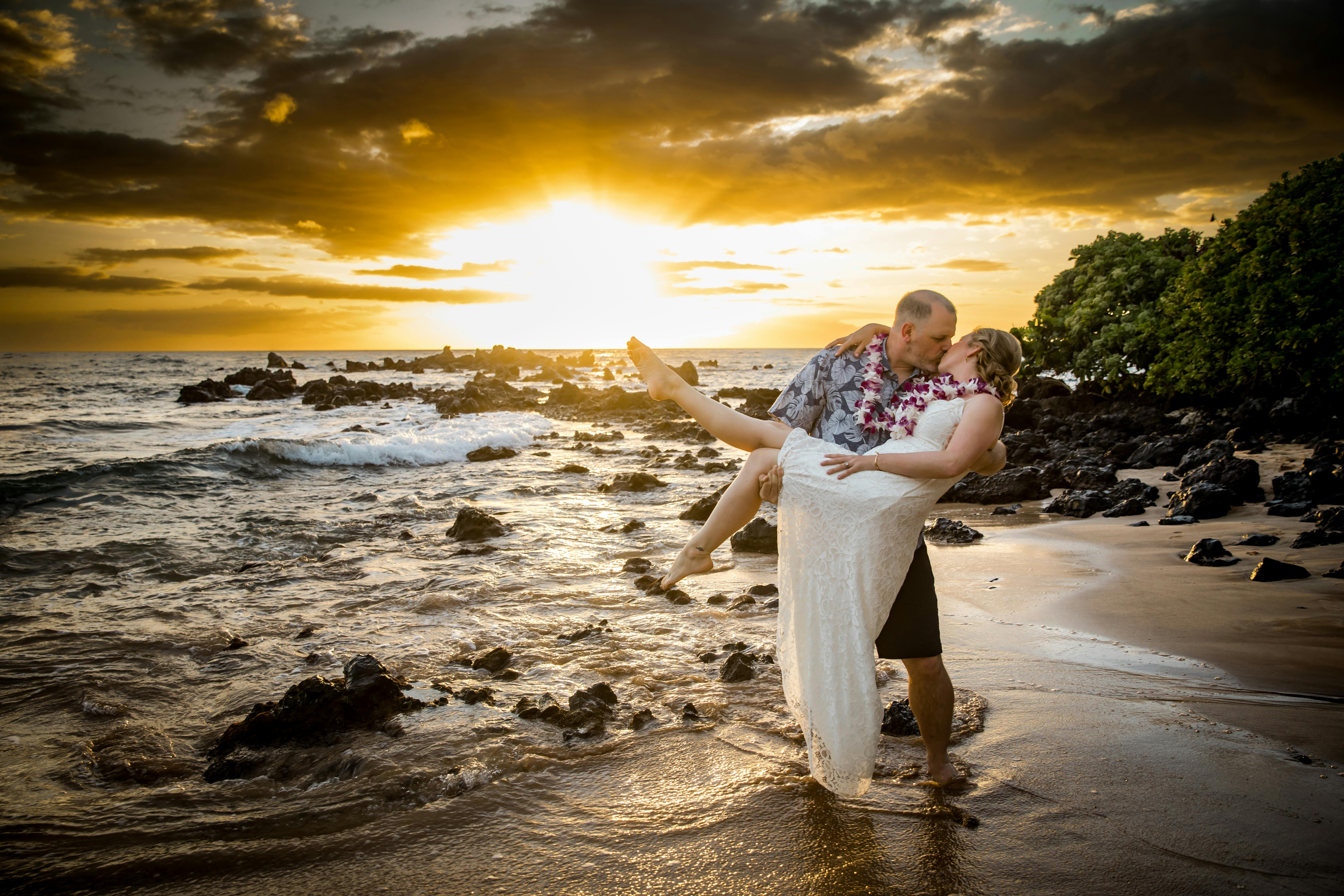 Logo for Simply K Studios